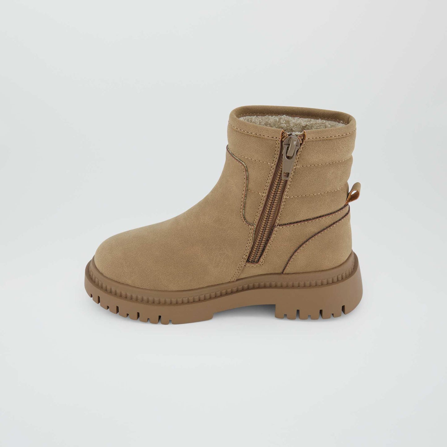 Boots semelle crant marron