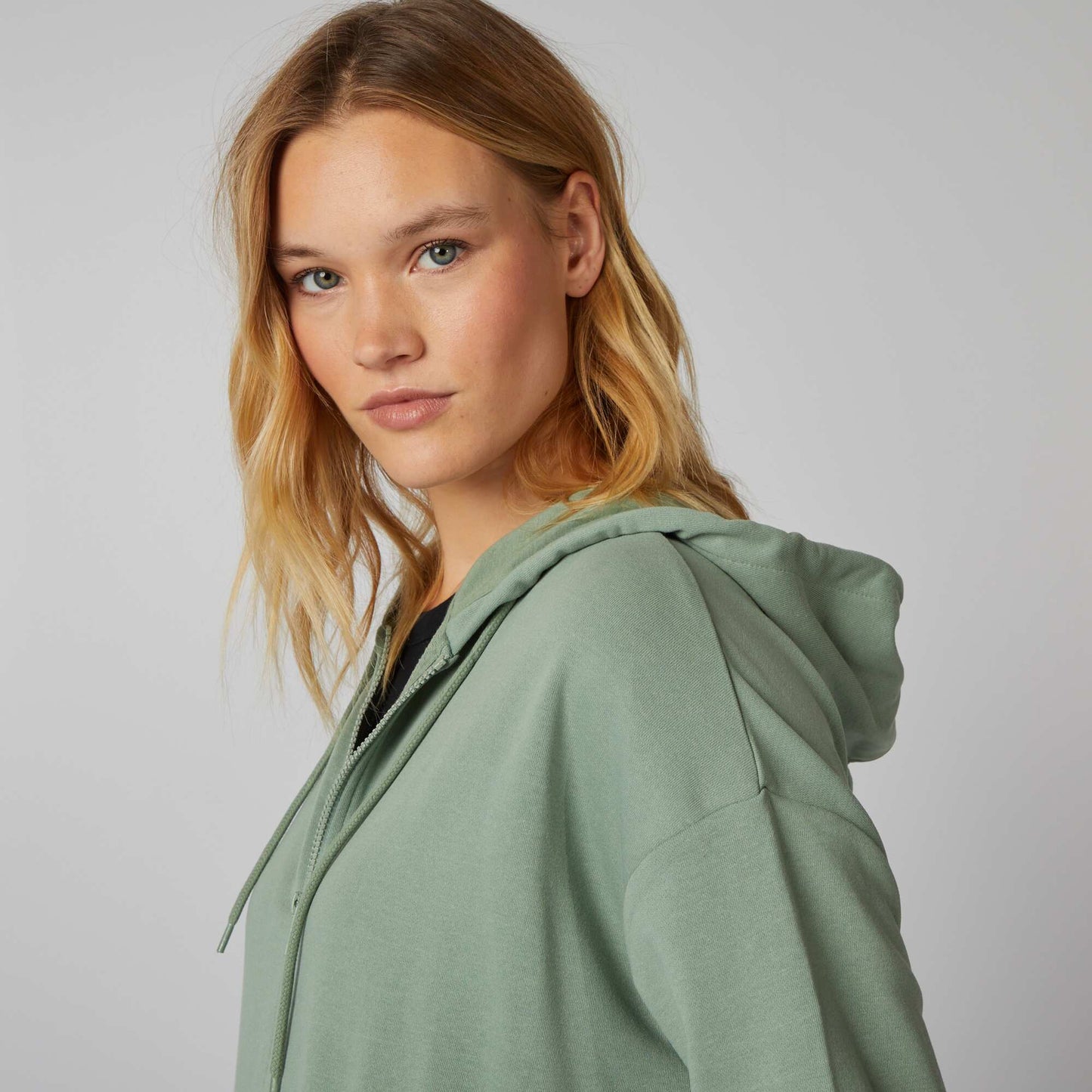 Sweat capuche zipp Vert