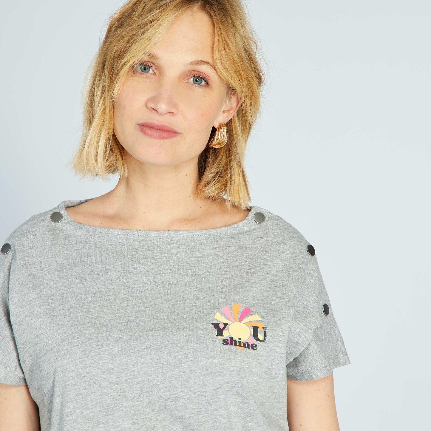 T-shirt d'allaitement avec col boutonn Gris