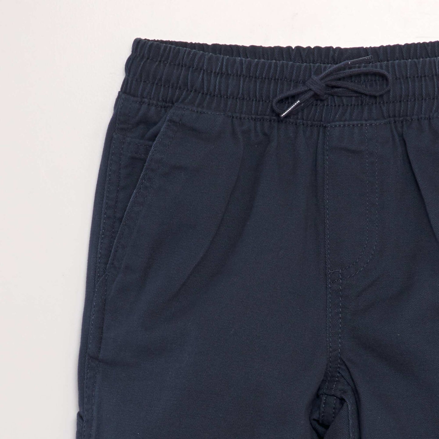 Short lastiqu fa on denim bleu marine