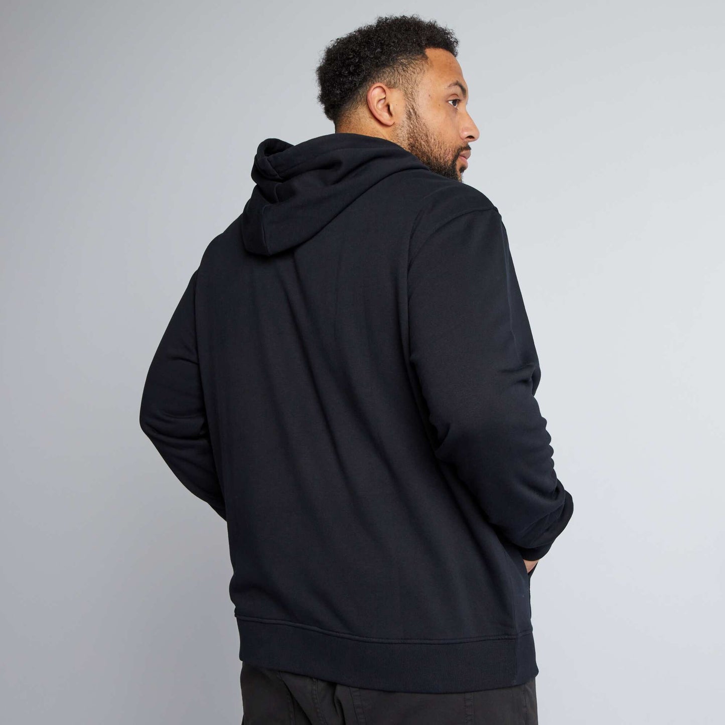 Sweat zipp en molleton capuche noir