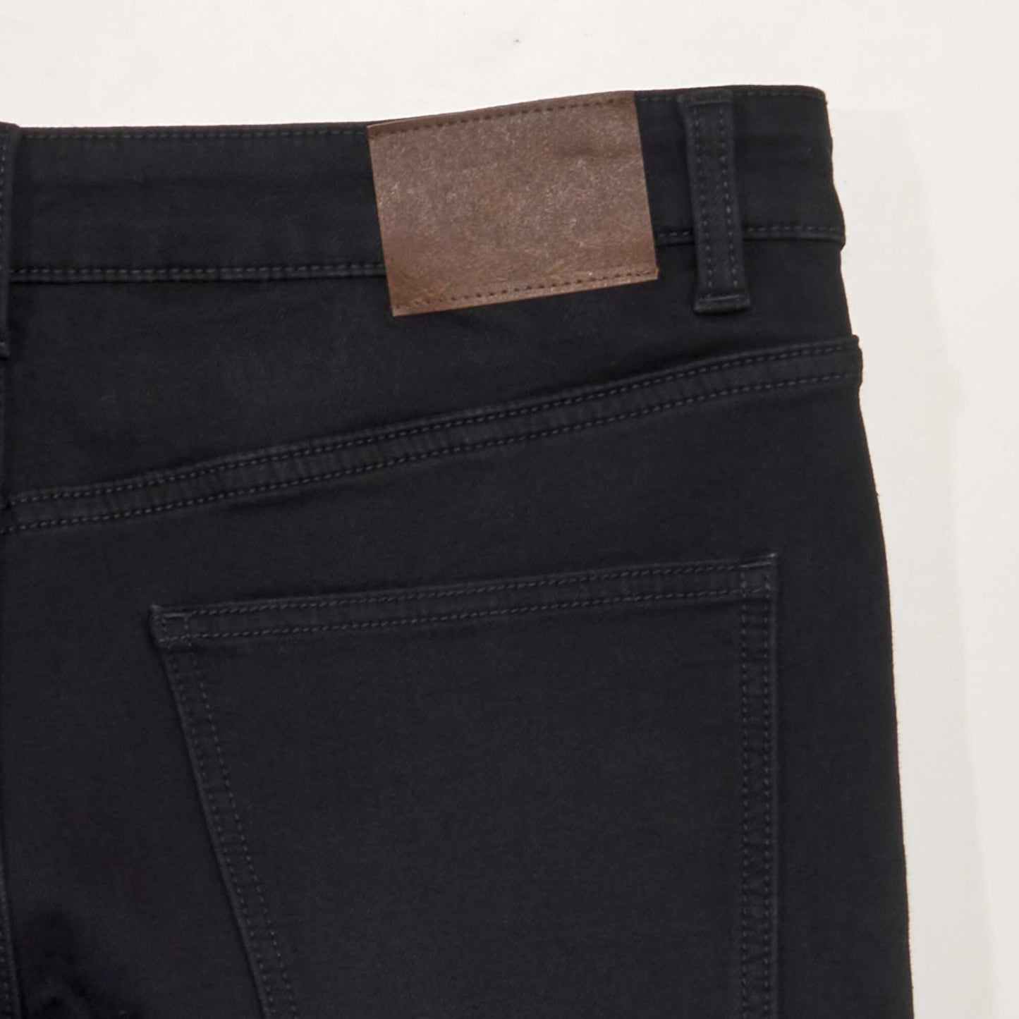 Bermuda slim en jean 5 poches Noir