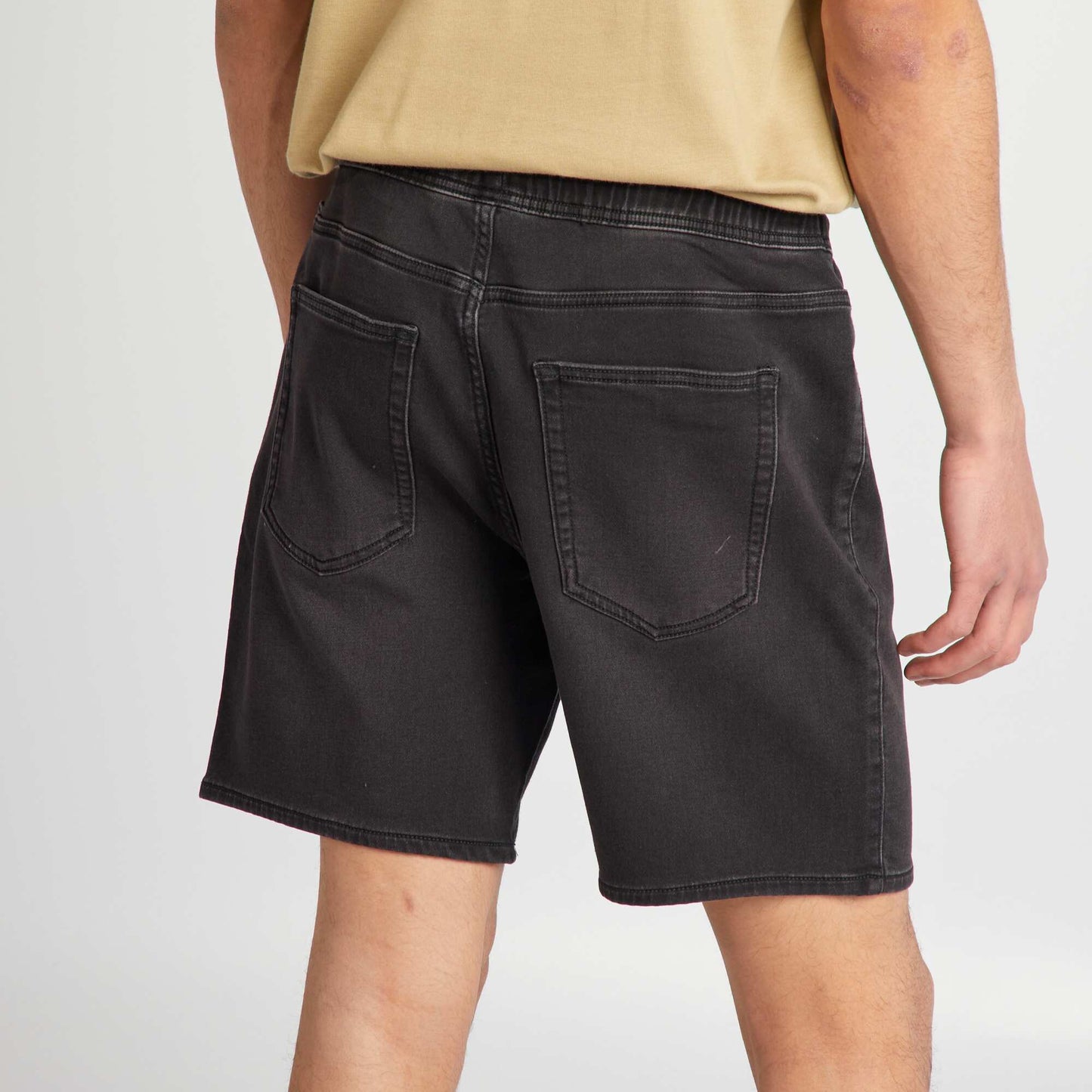 Bermuda en jean taille lastiqu e Noir