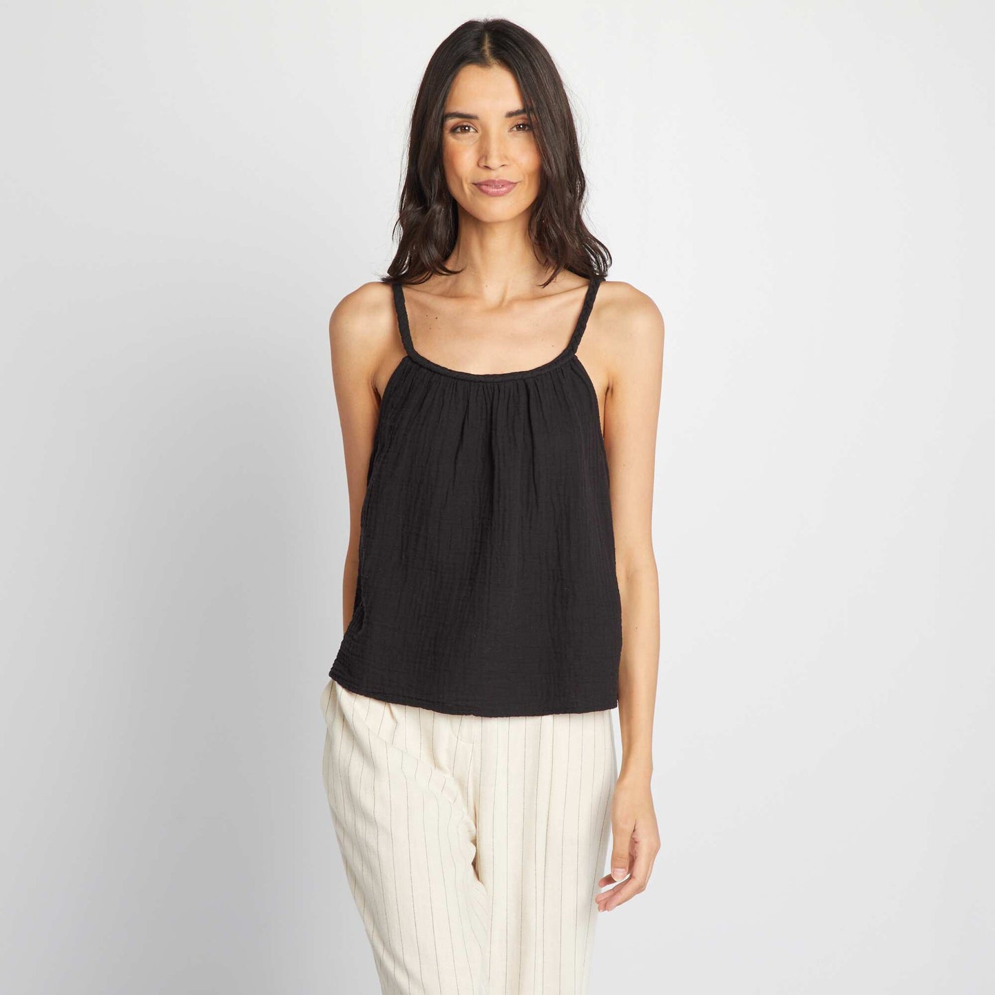Top en gaze de coton bretelles tress es noir