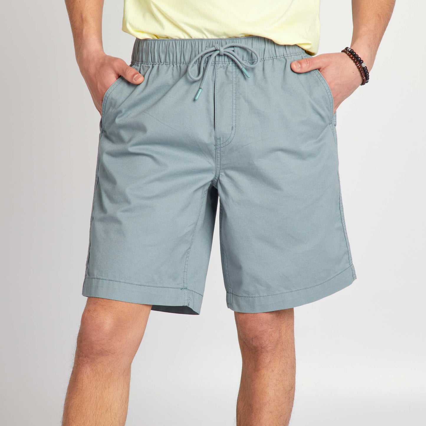 Short droit taille lastiqu e Bleu