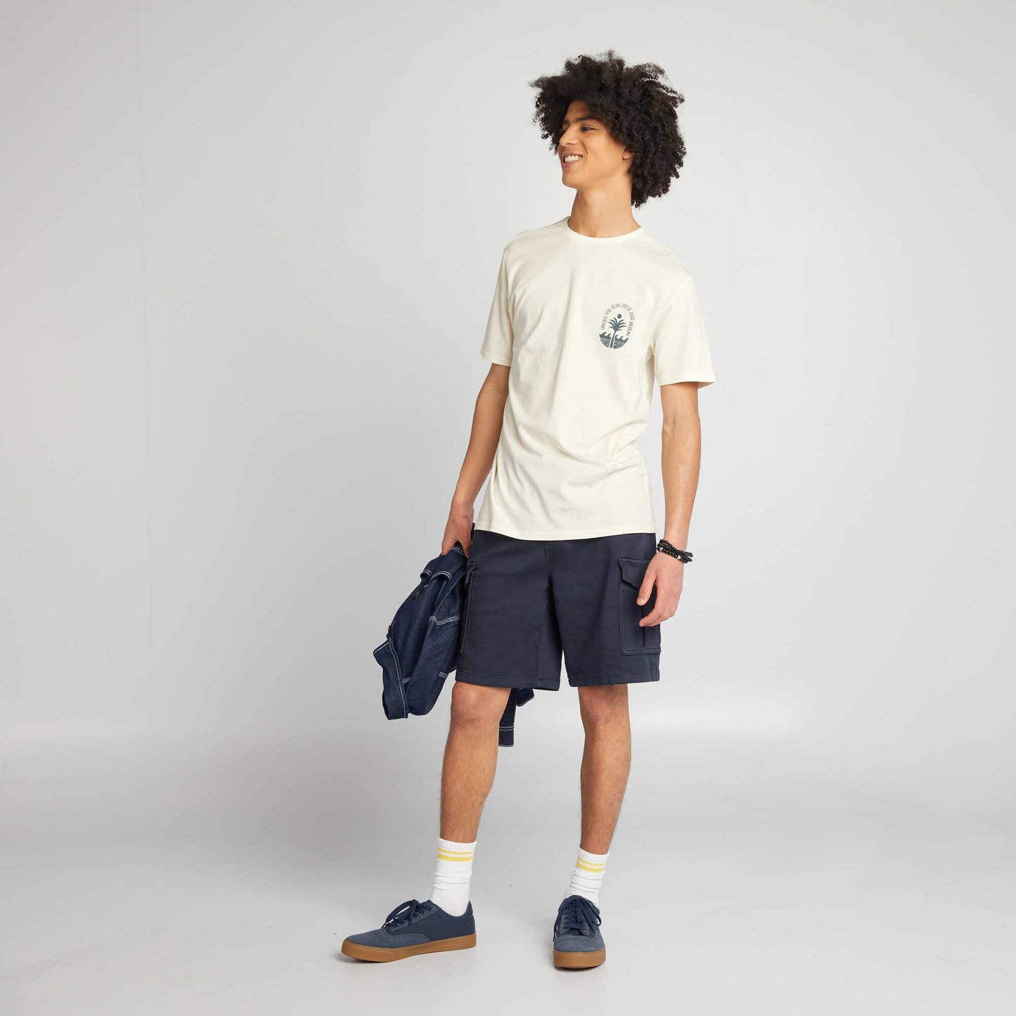 Short avec poches sur les c t s Bleu marine