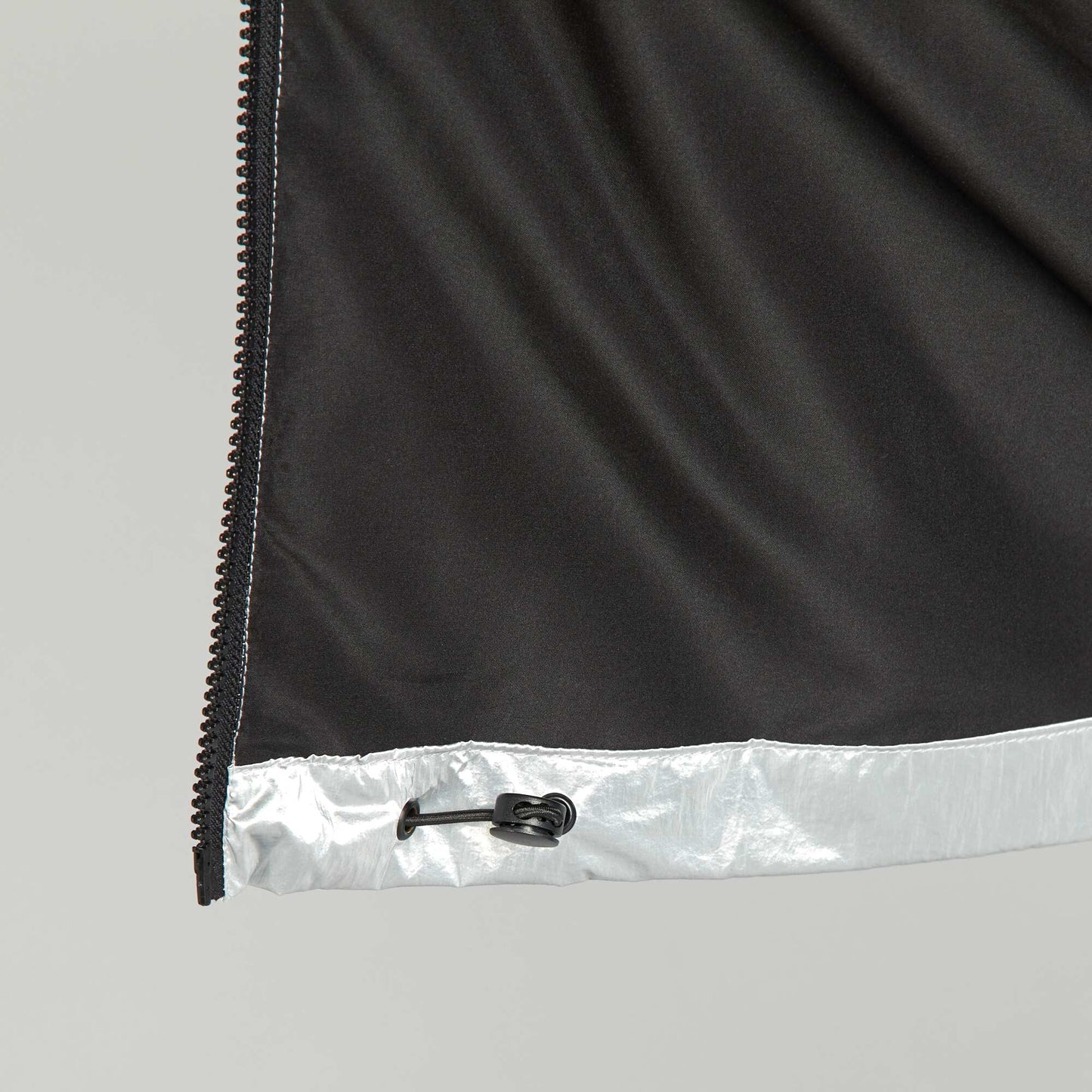 Coupe-vent capuche m tallis Gris