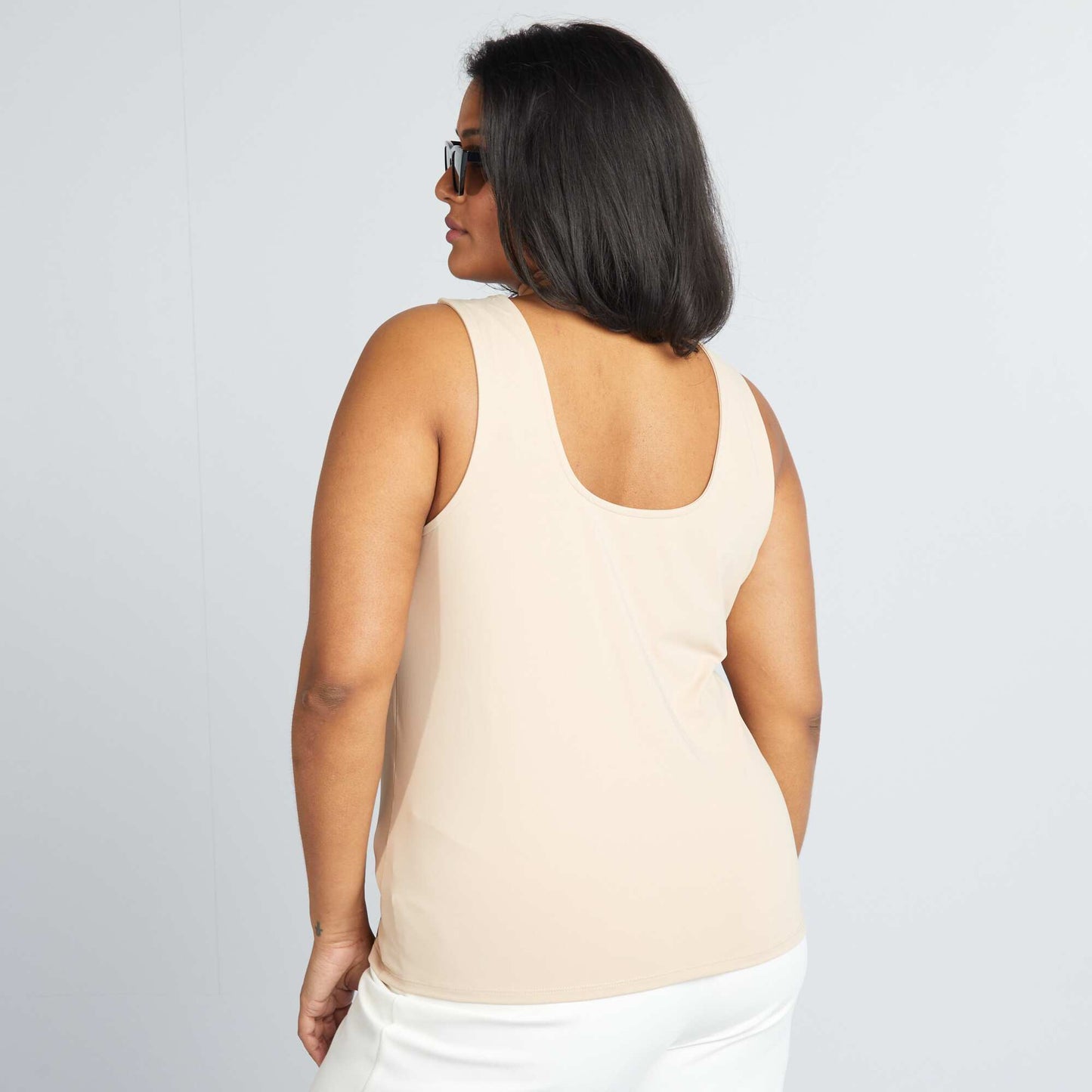 D bardeur col carr en microfibre Beige
