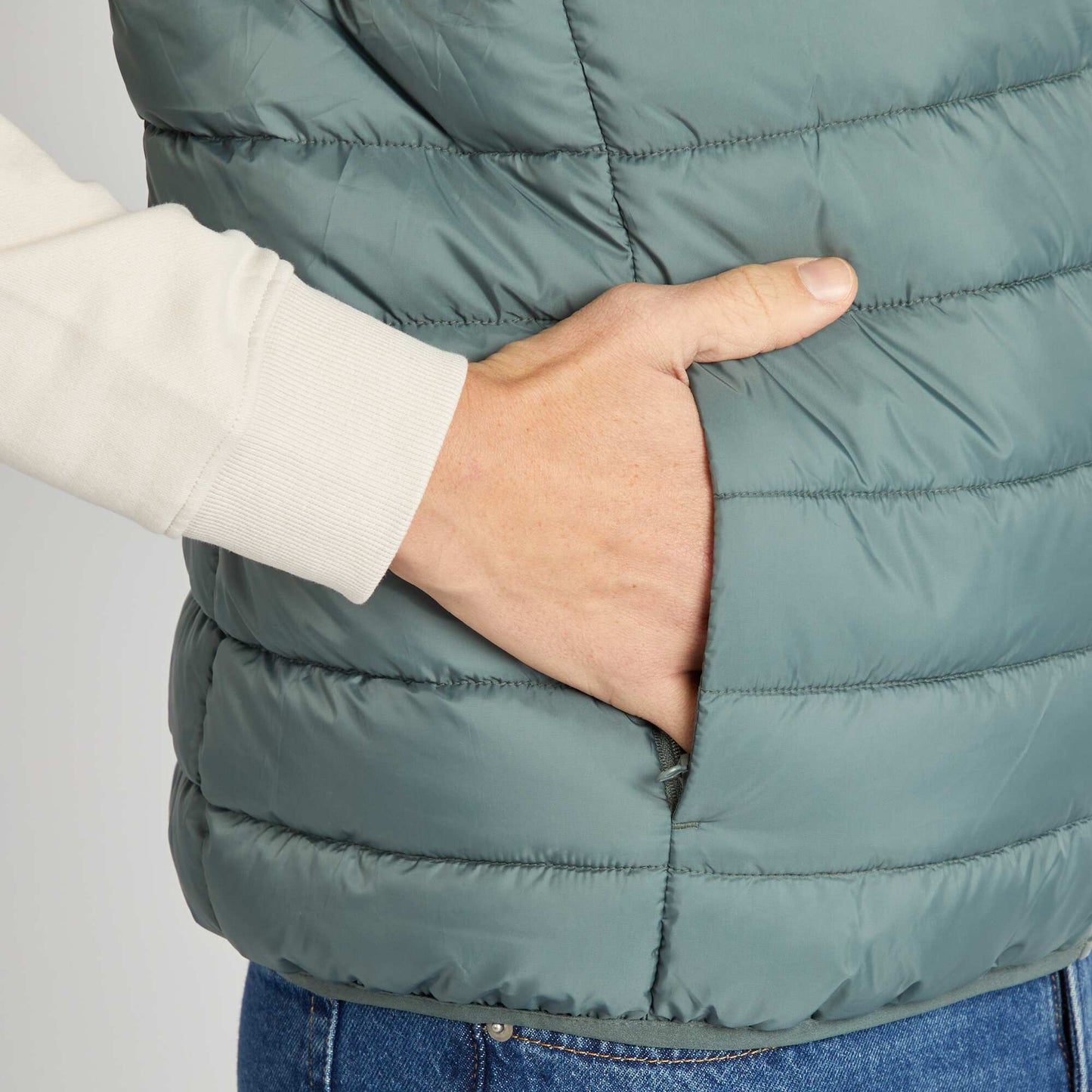 Doudoune sans manches avec col montant VERT