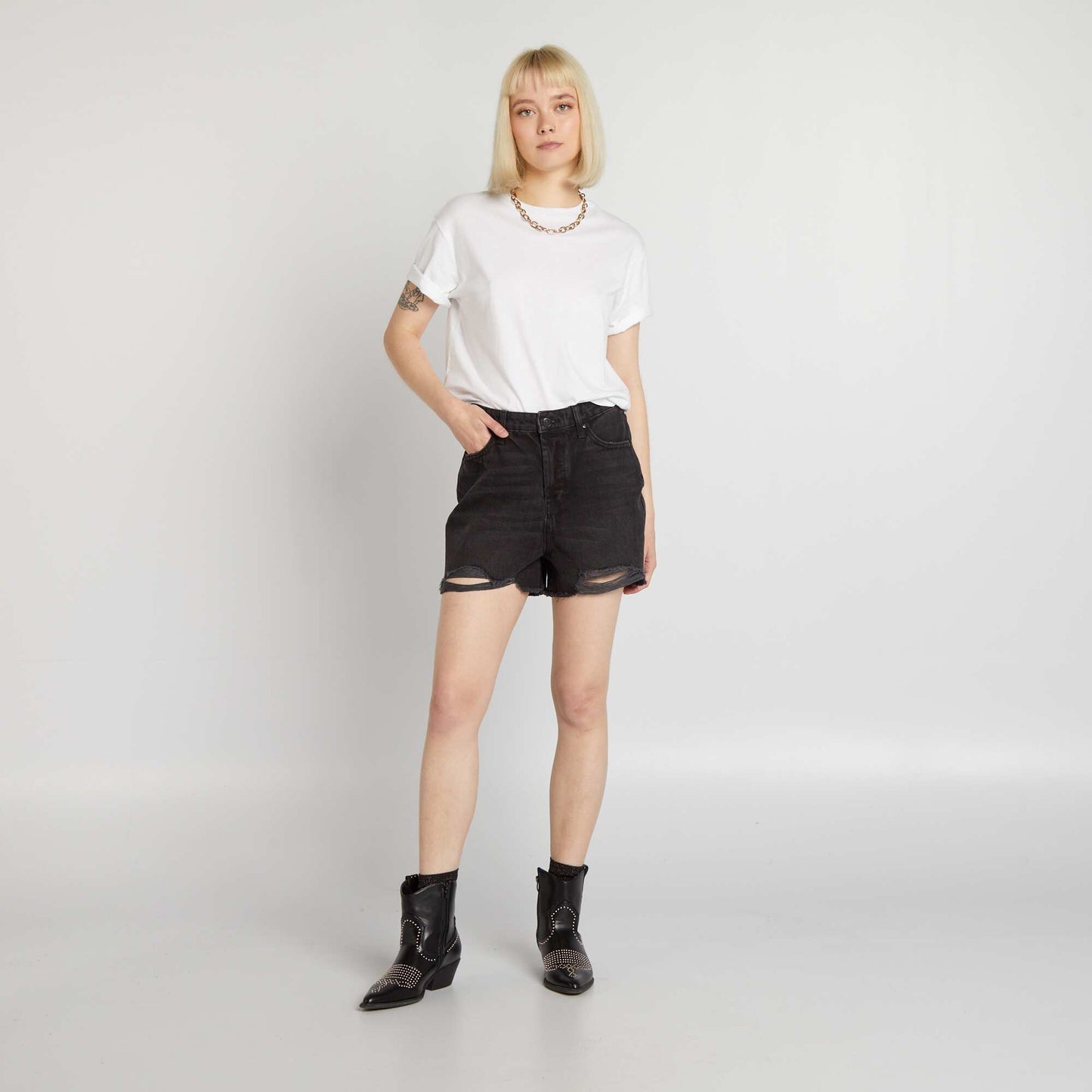 Short en jean destroy taille haute Noir