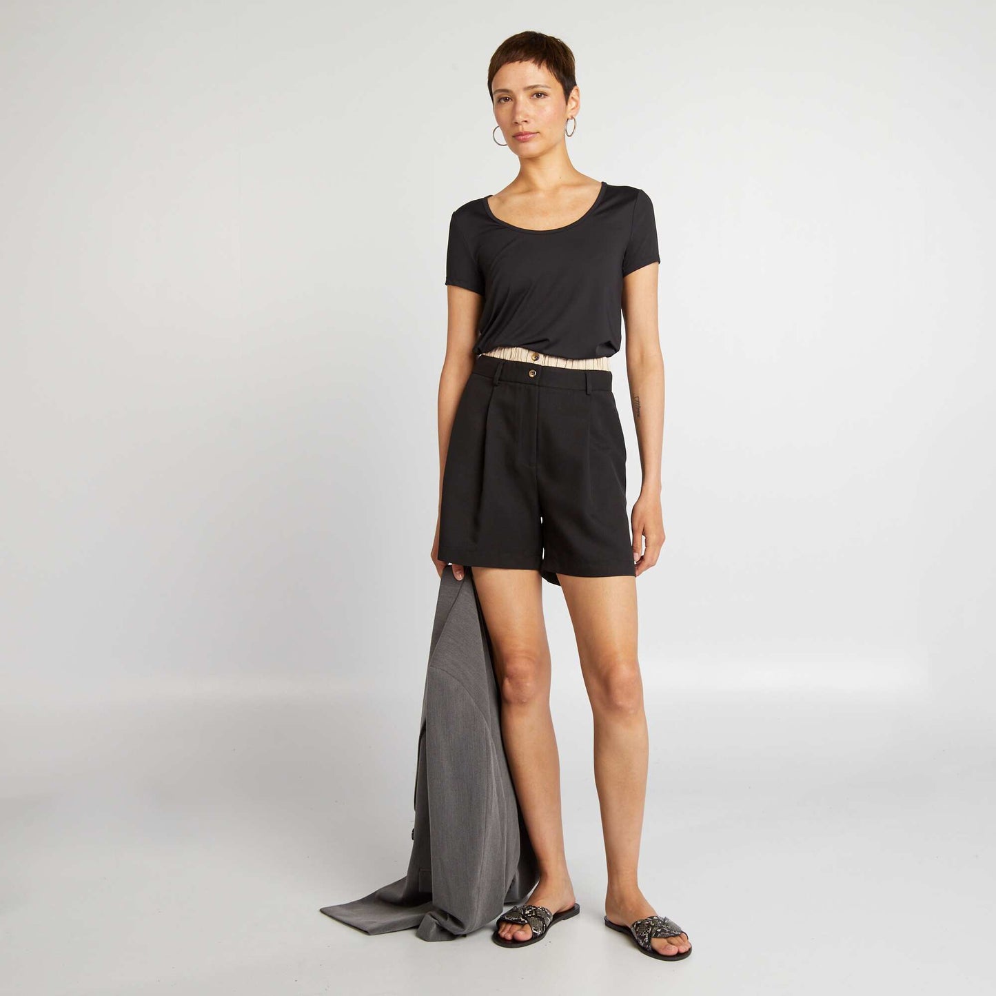 T-shirt manches courtes en microfibre noir