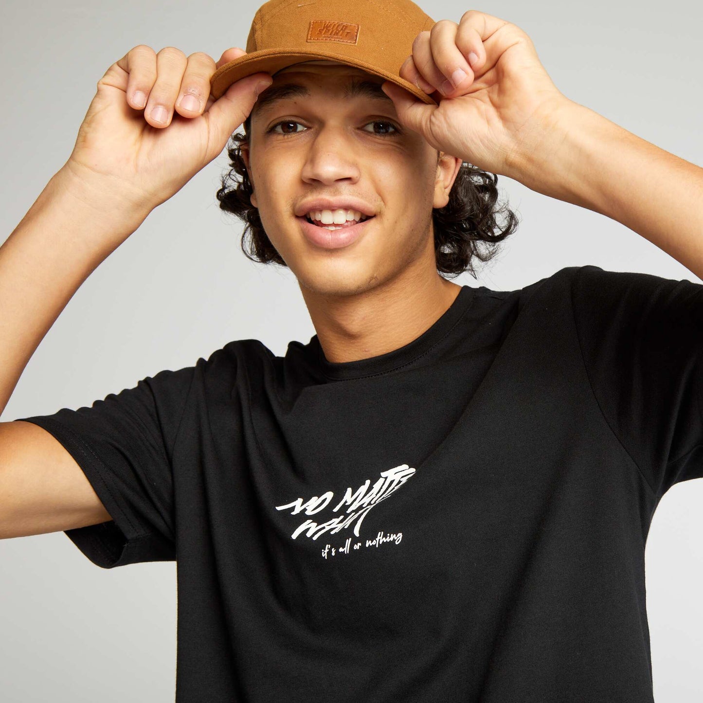 T-shirt manches courtes inscriptions Noir