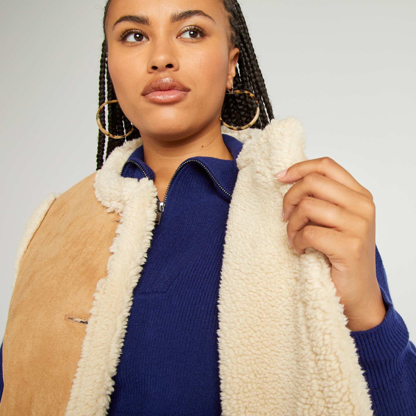 Gilet sans manches imitation peau lain e Beige