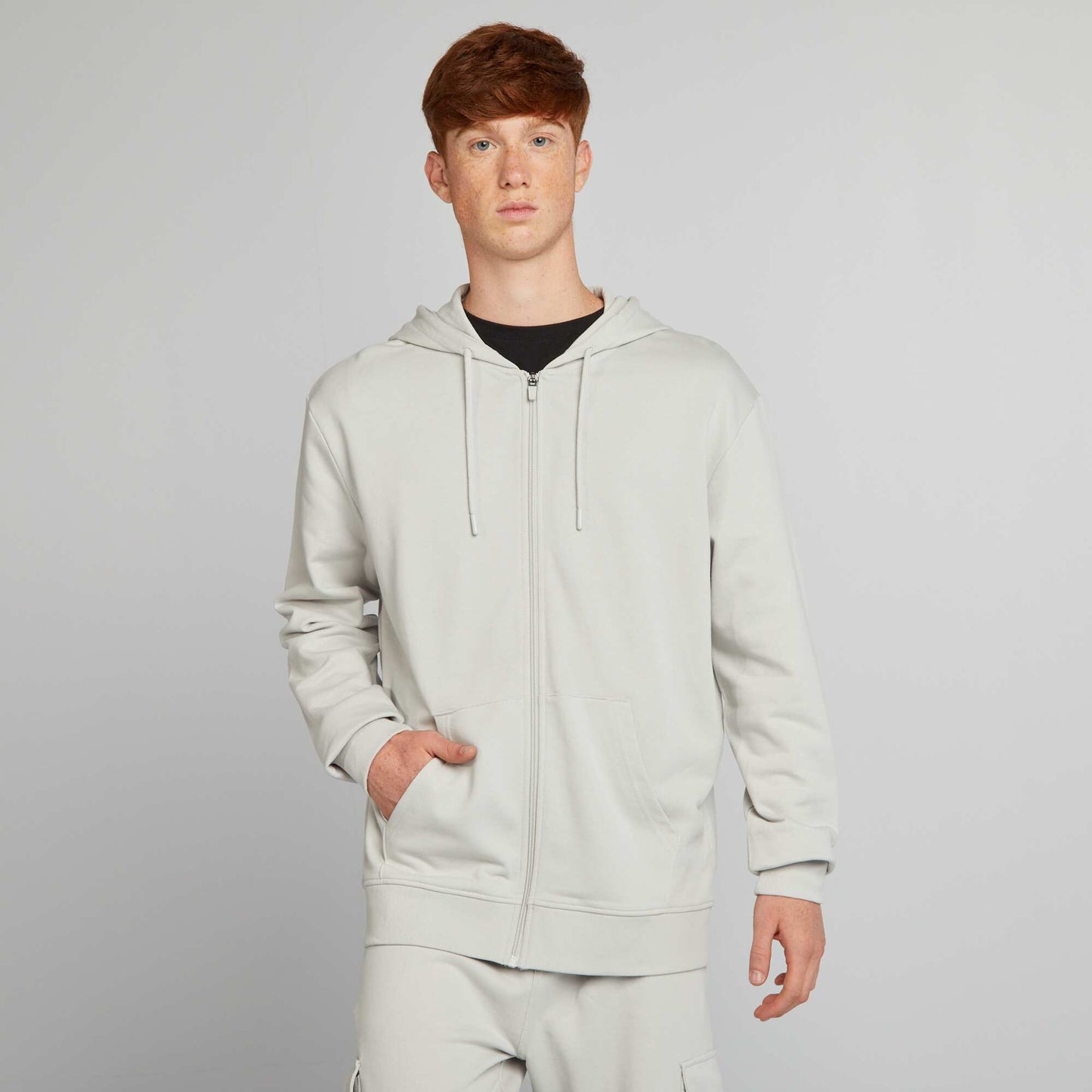 Sweat zipp capuche en molleton l ger Gris