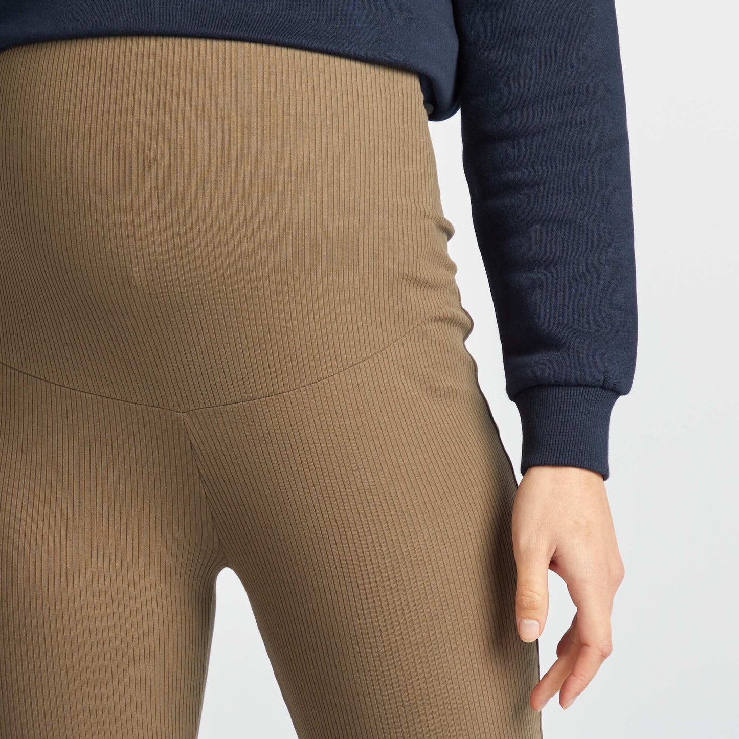 Legging côtelé de maternité kaki