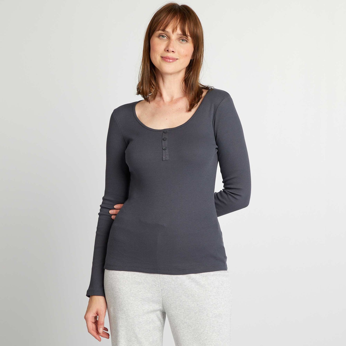 Tee-shirt rib col tunisien gris fonc