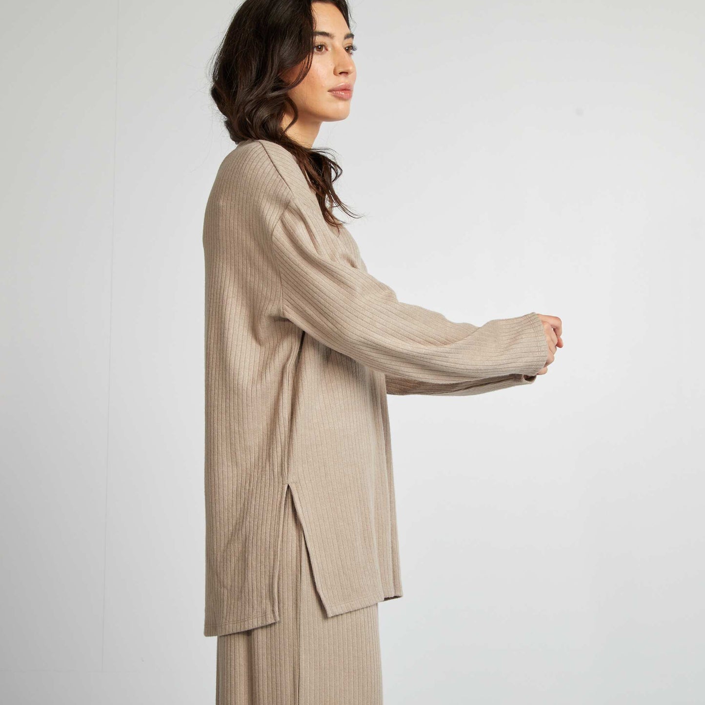 Pull fin en maille c tel Marron