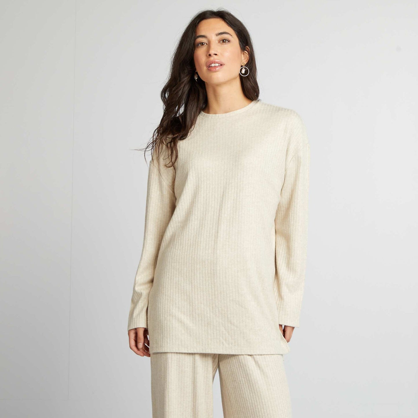 Pull fin en maille c tel Beige