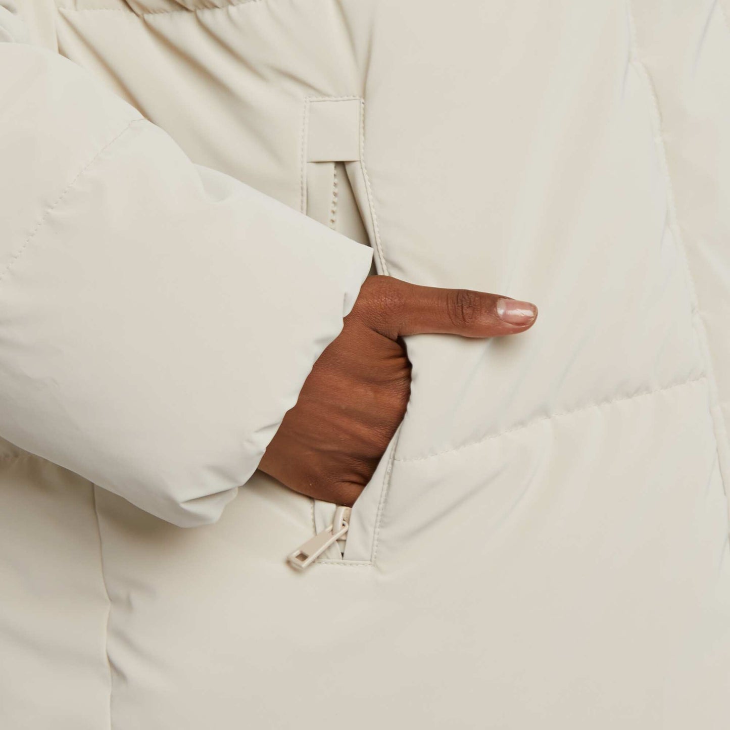 Doudoune longue capuche Beige