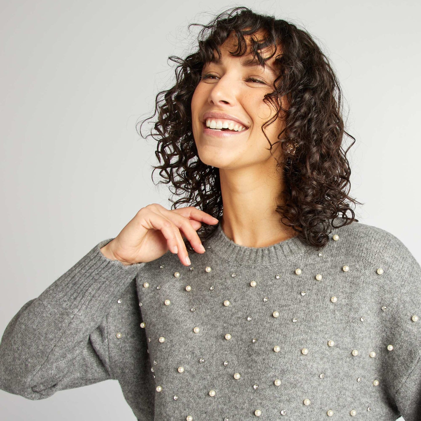 Pull de maternité avec perles Gris