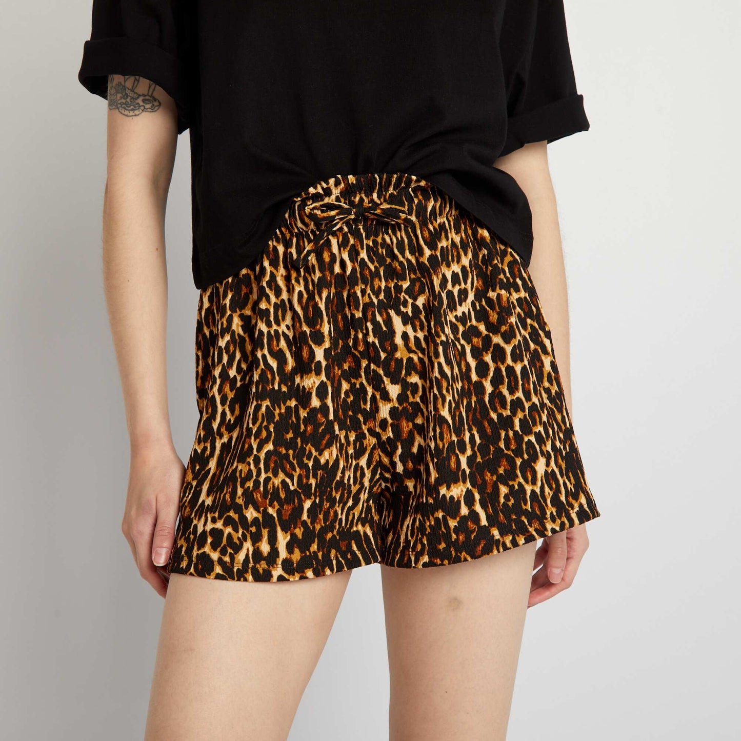 Short stretch taille lastiqu e Noir/beige