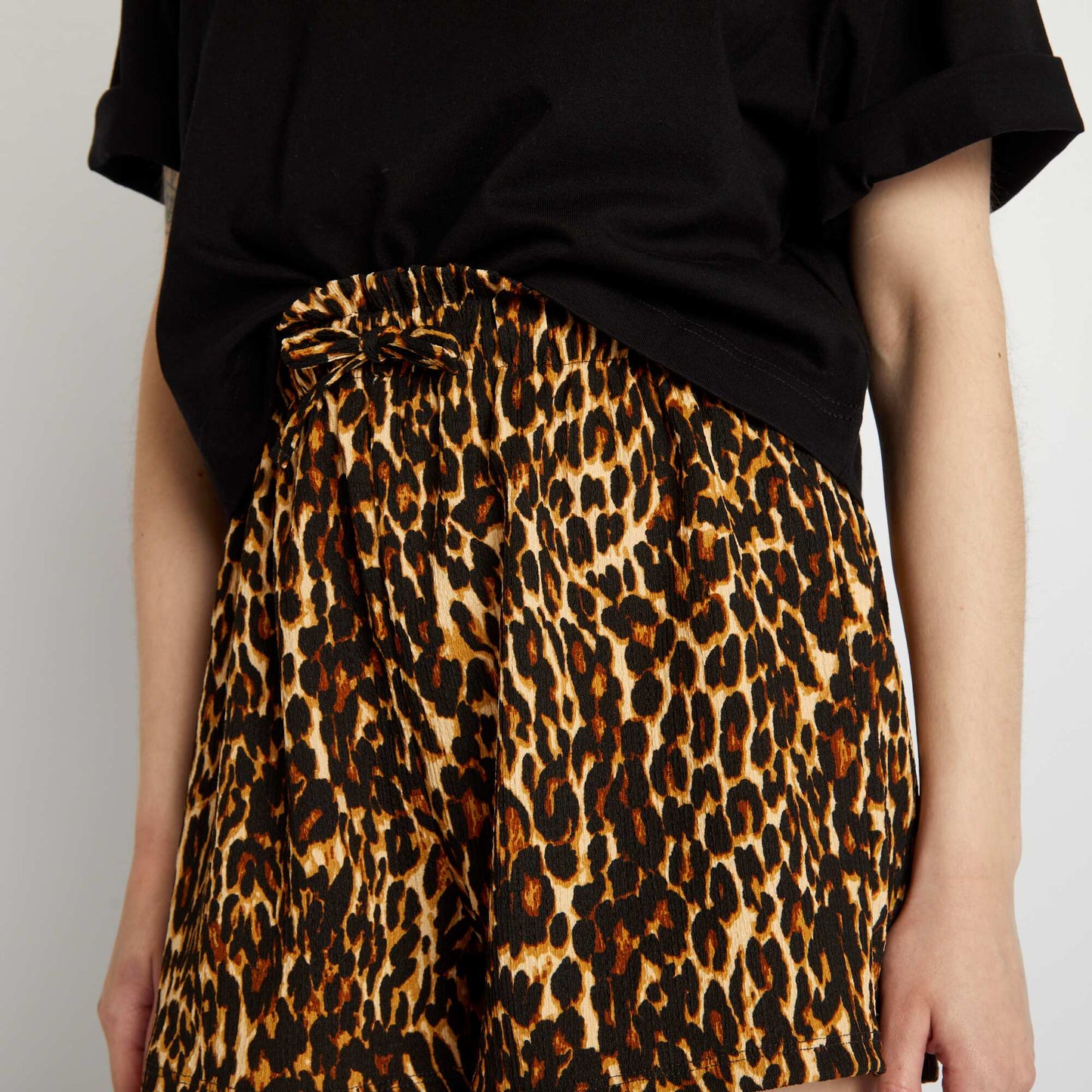 Short stretch taille lastiqu e Noir/beige