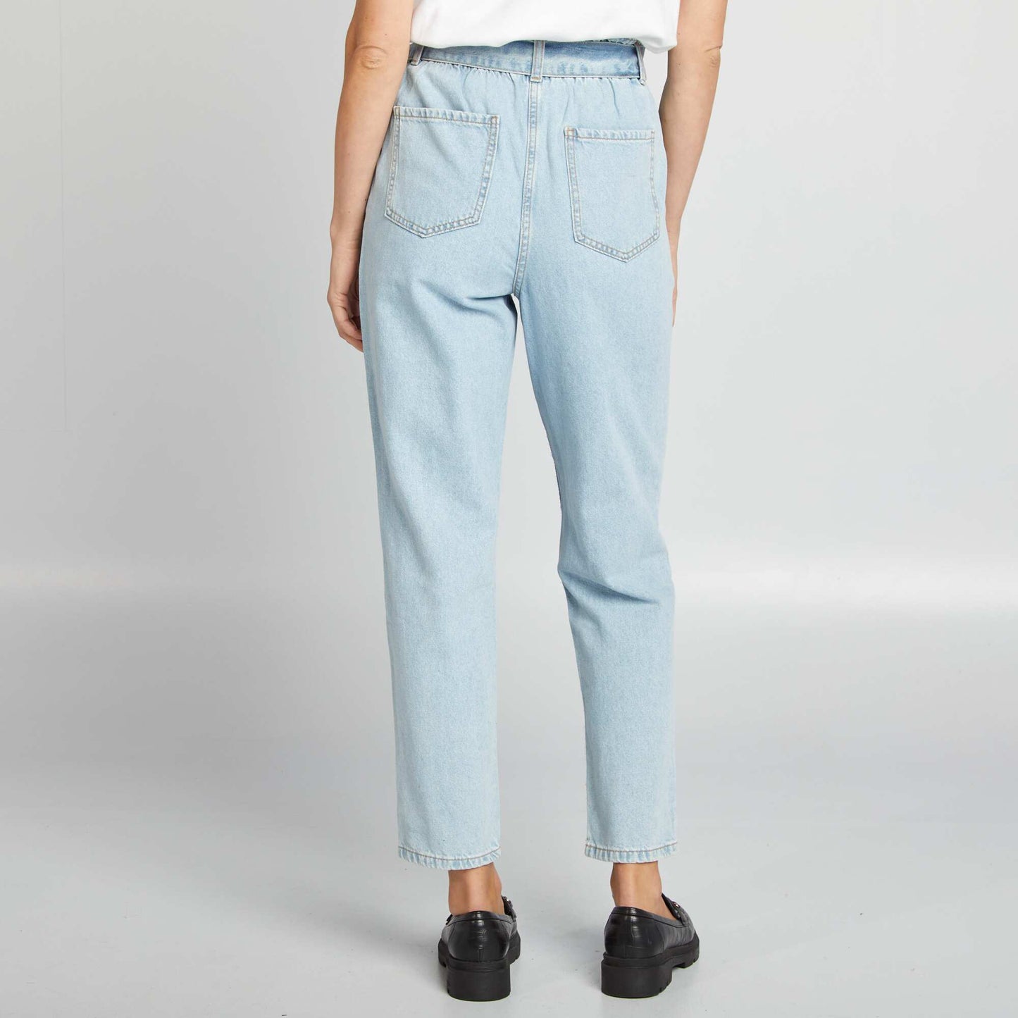 Pantalon denim mom avec ceinture nouer Triple stone