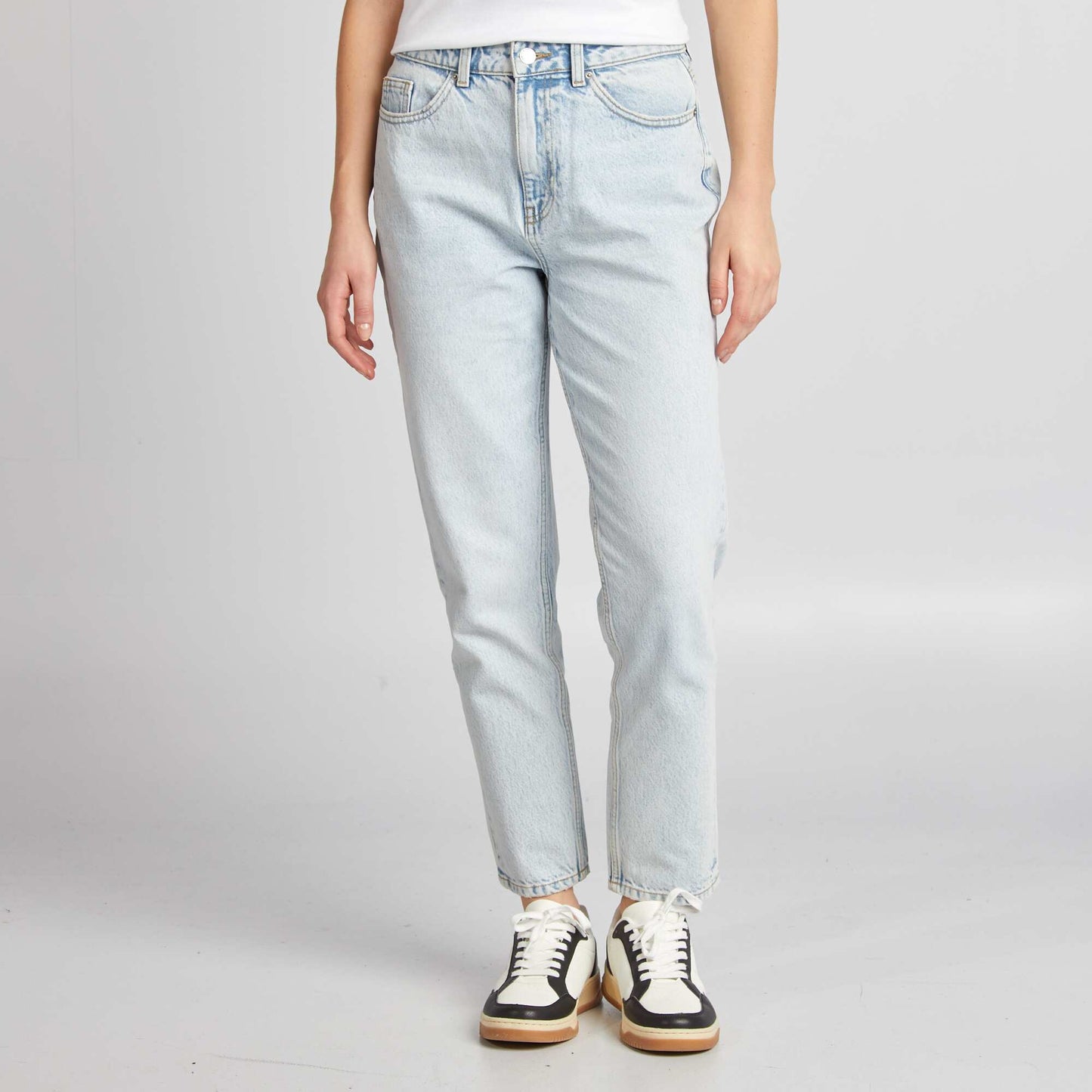 Jean mom fit Triple stone