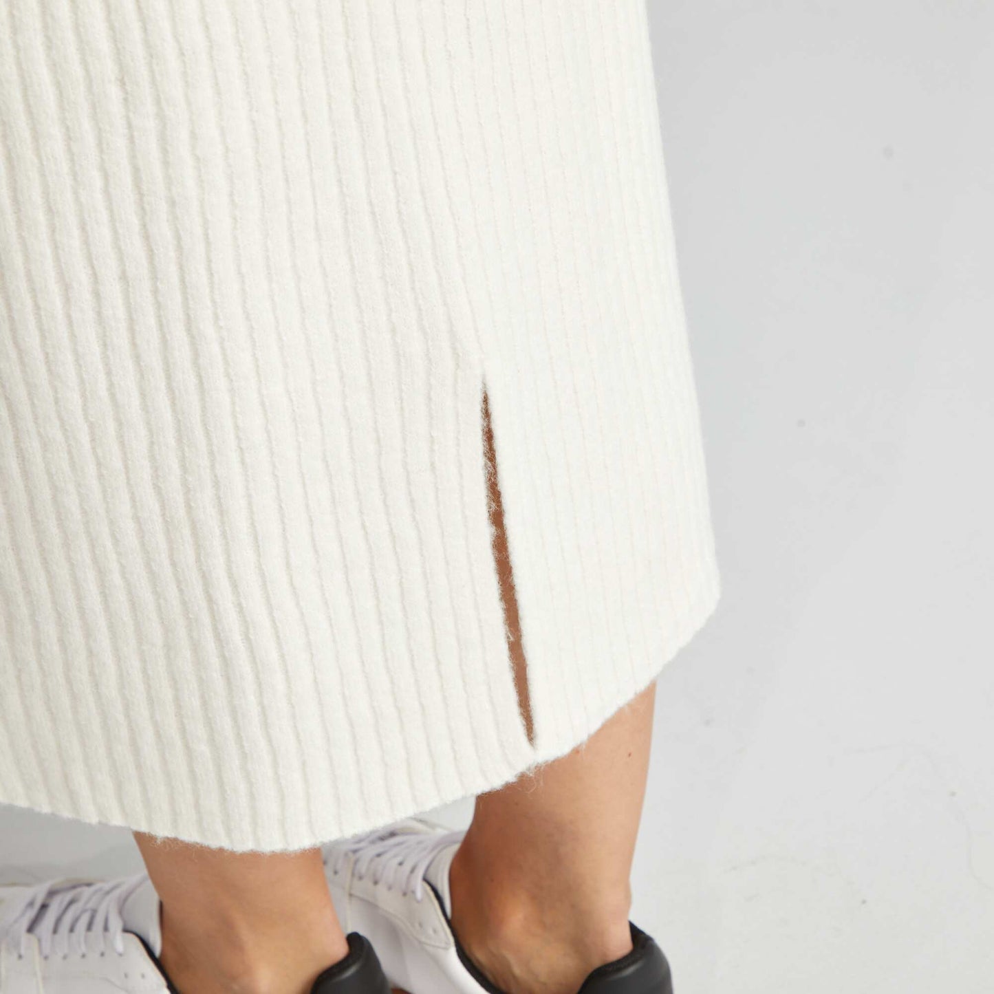 Jupe midi en maille côtelée blanc