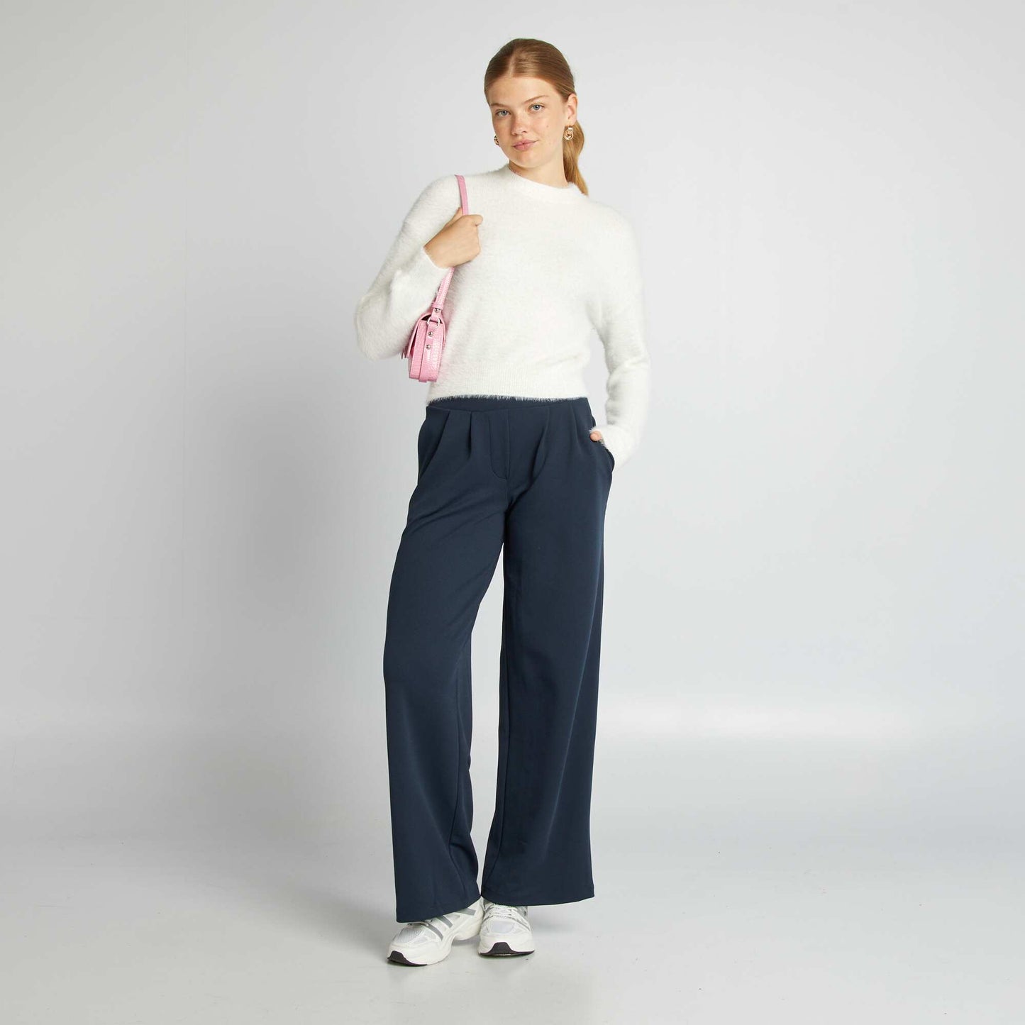 Pull col rond en maille douce blanc