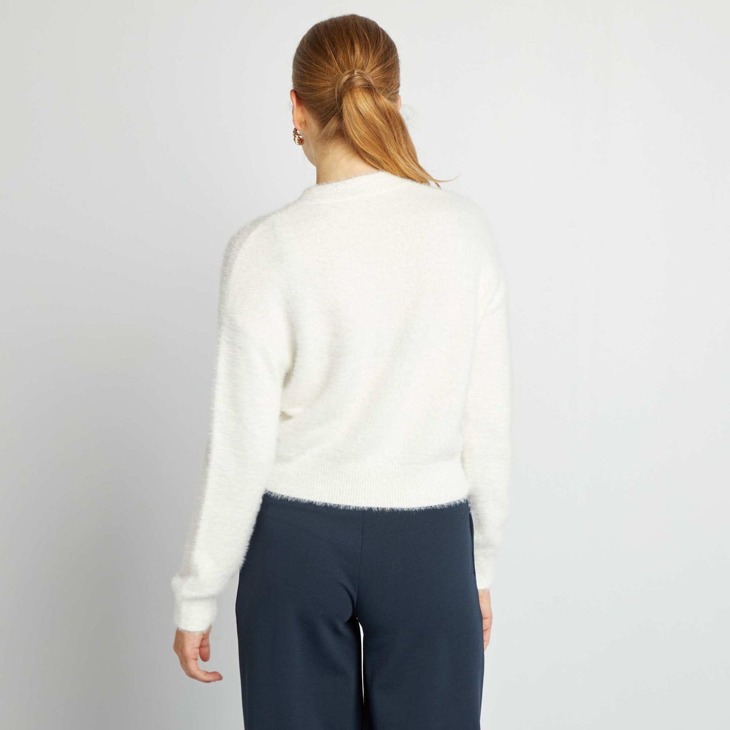 Pull col rond en maille douce blanc
