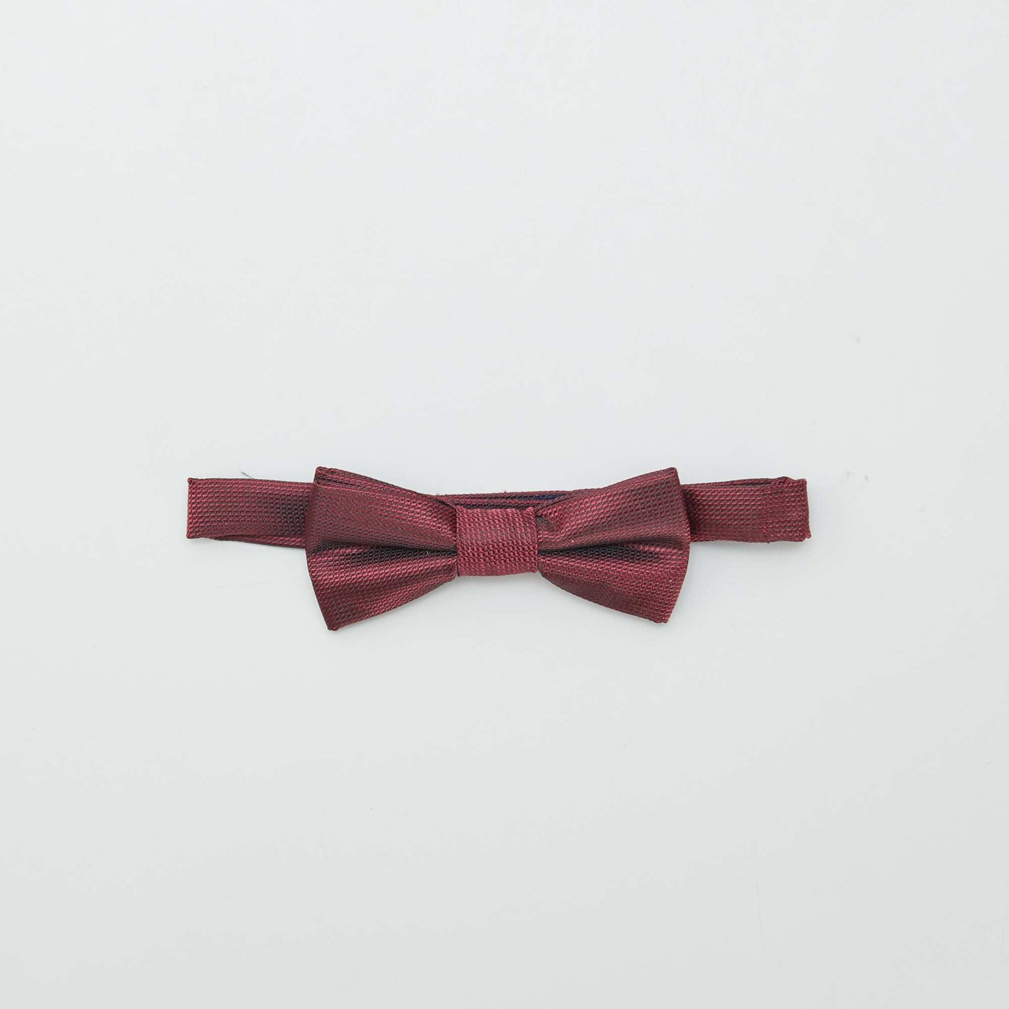 N ud papillon de No l Rouge