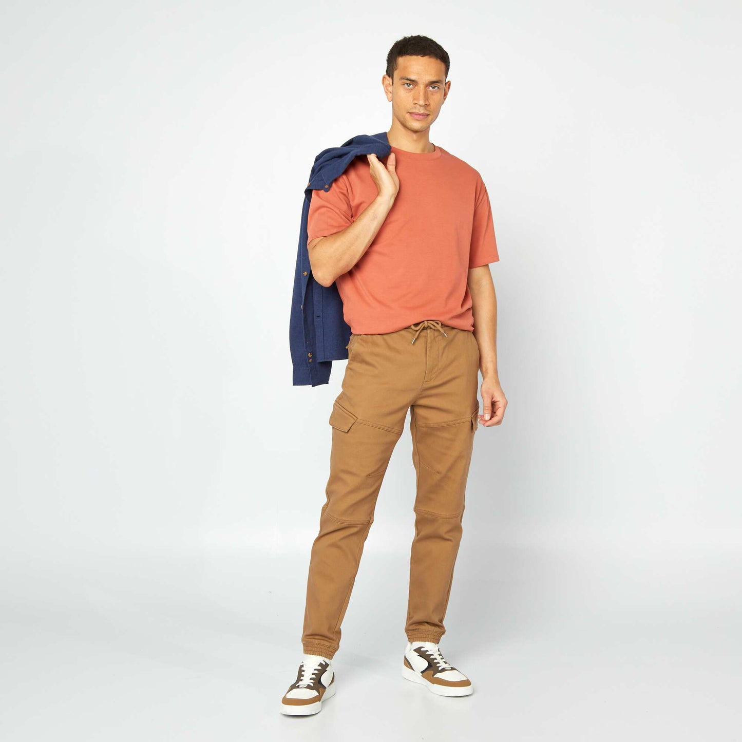 Pantalon multipoches uni MARRON