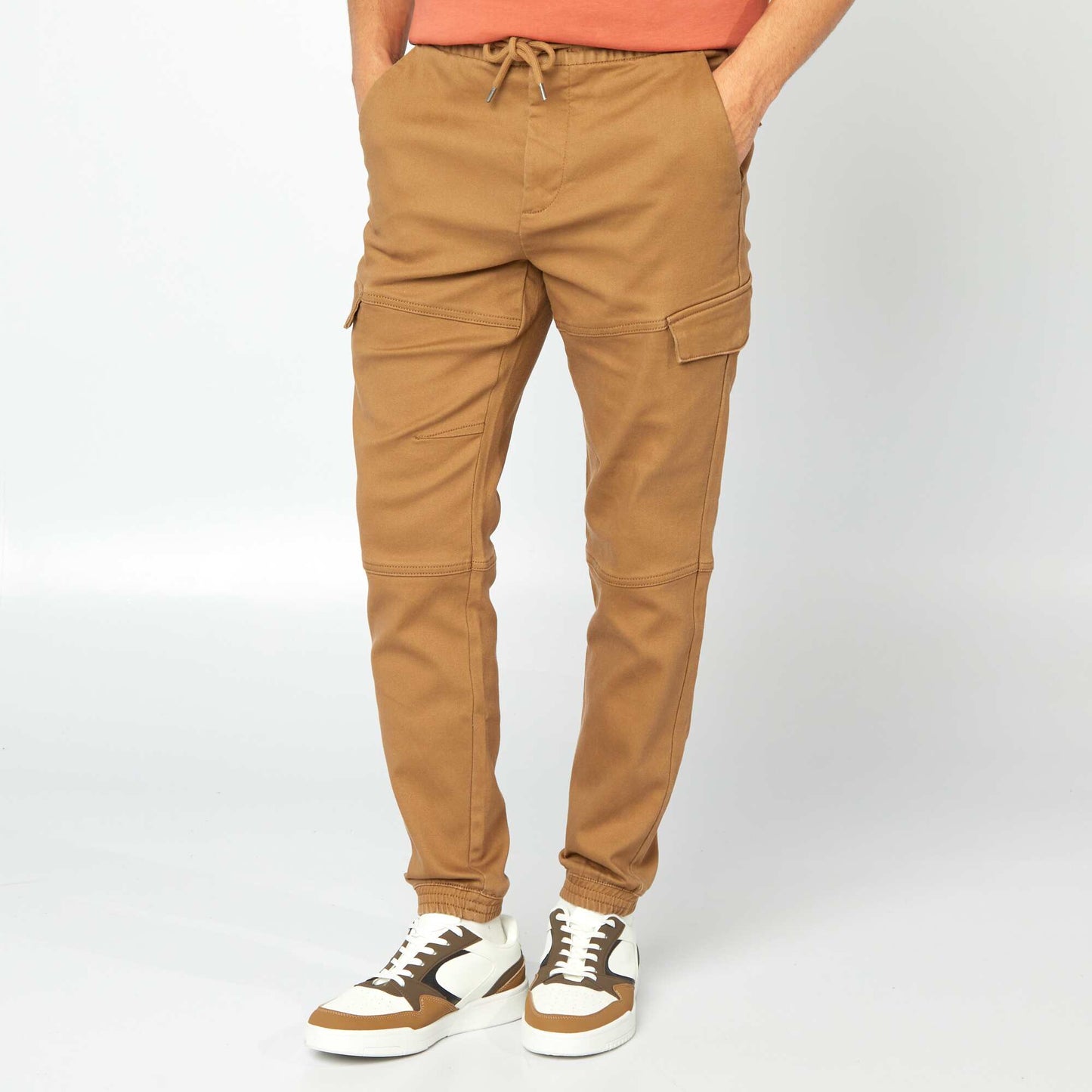 Pantalon multipoches uni MARRON