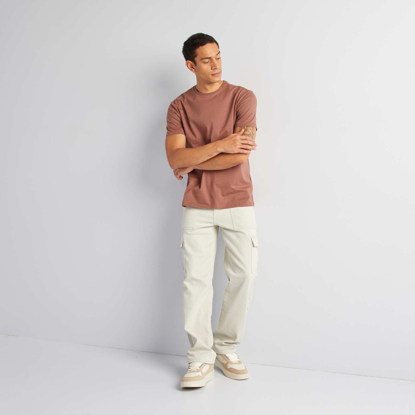 Pantalon multipoches coupe large GRIS
