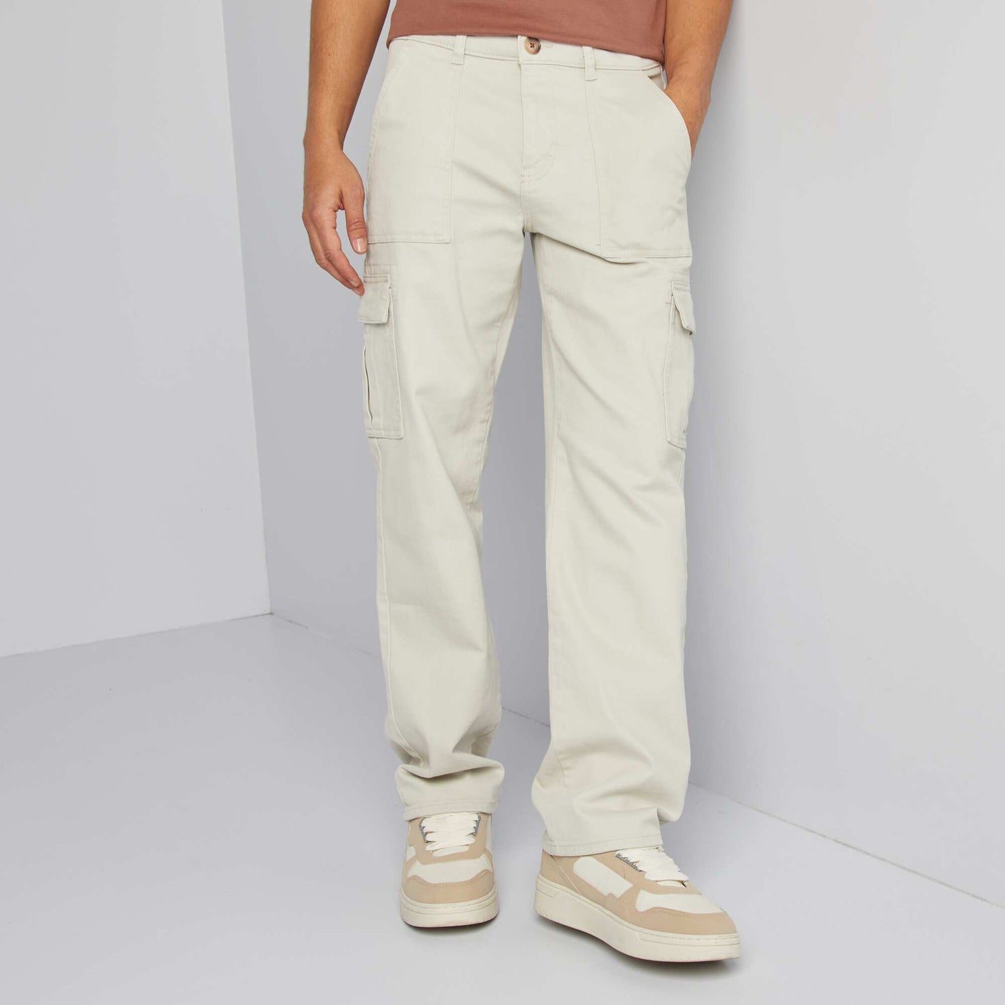 Pantalon multipoches coupe large GRIS