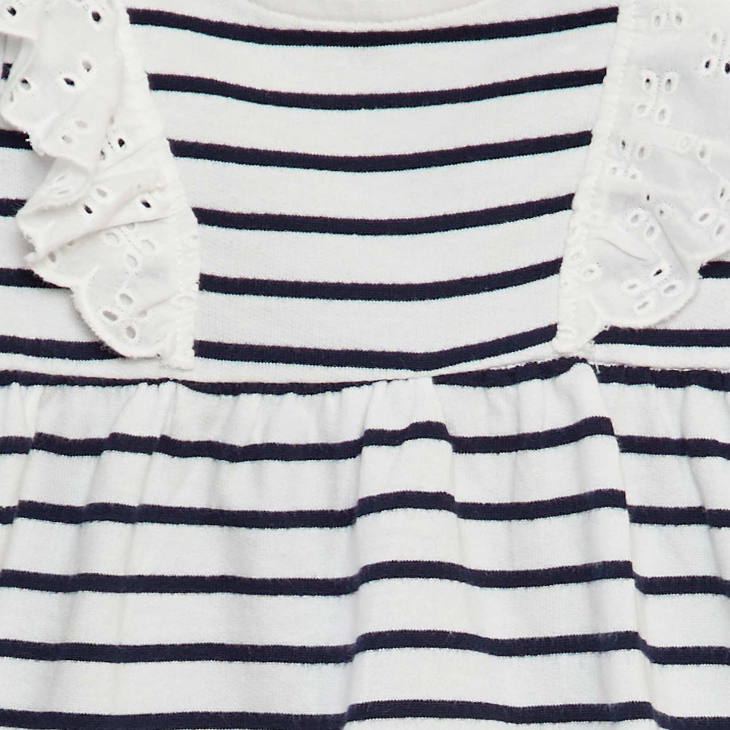 Robe avec volants en broderies anglaises Blanc