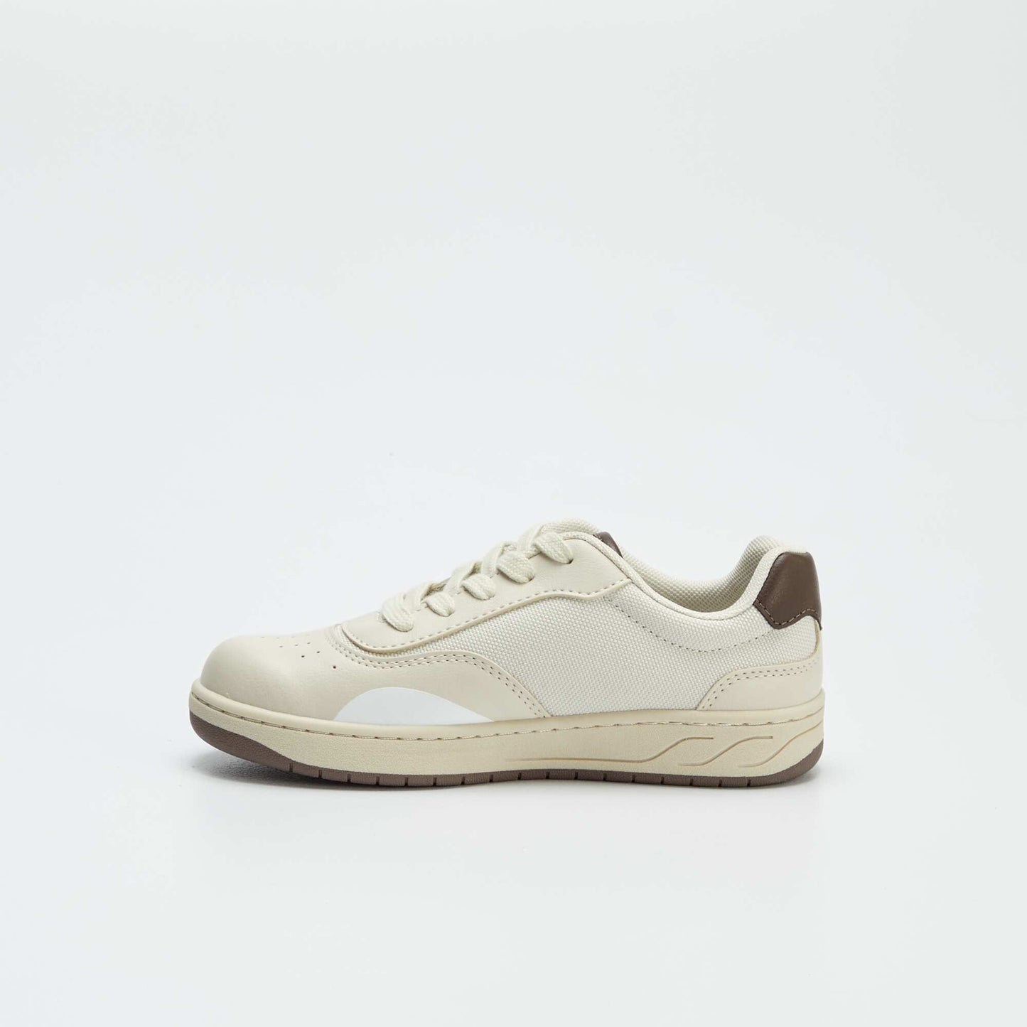 Baskets basses à lacets beige