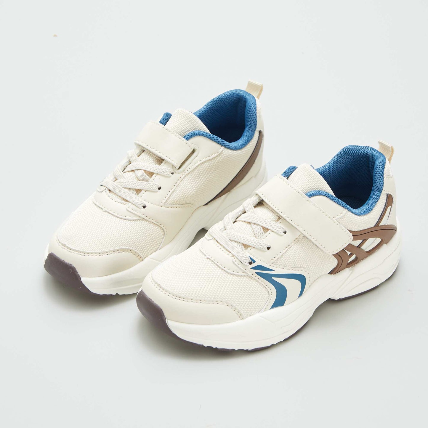 Baskets à scratch et lacets Beige