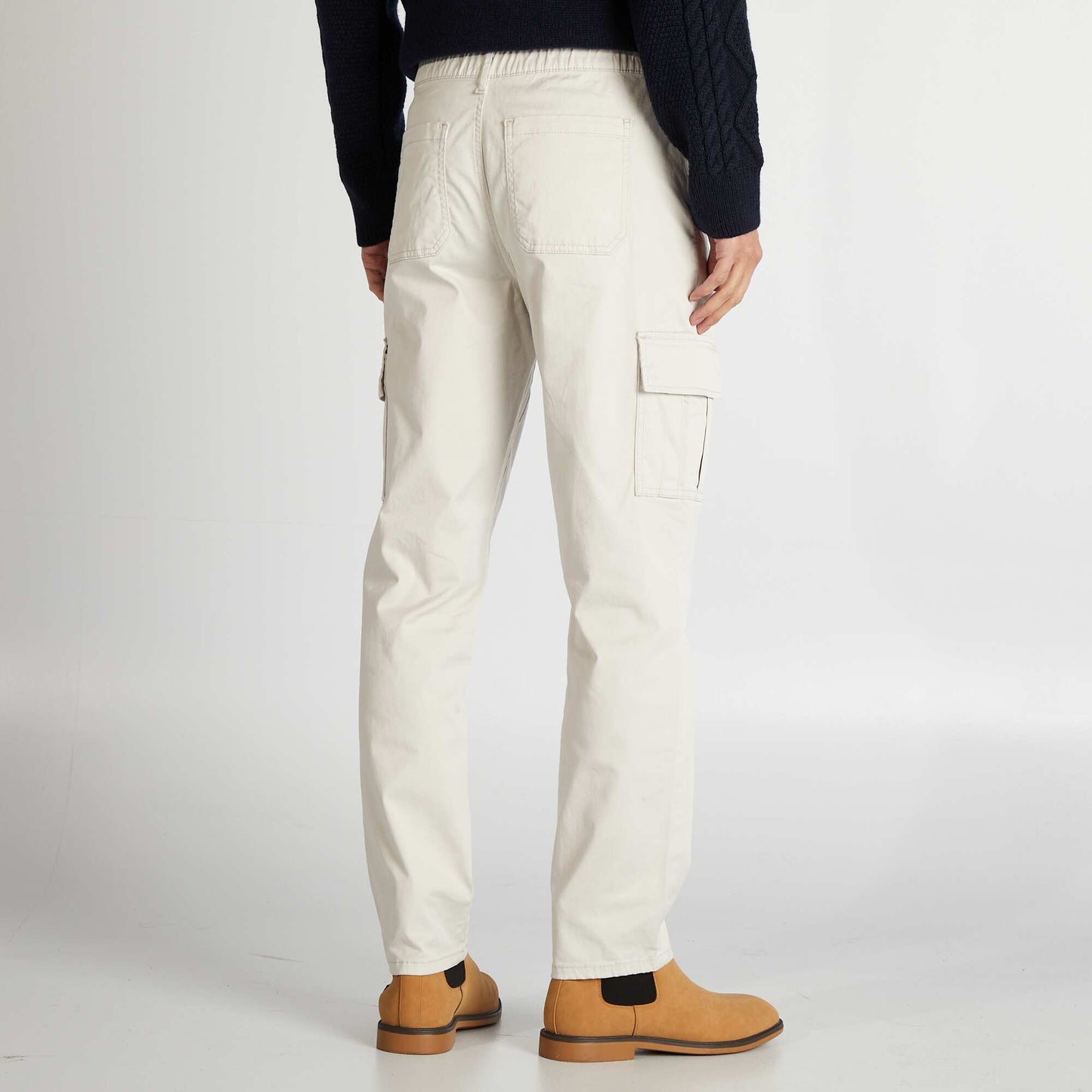 Pantalon multipoches coupe droite Gris