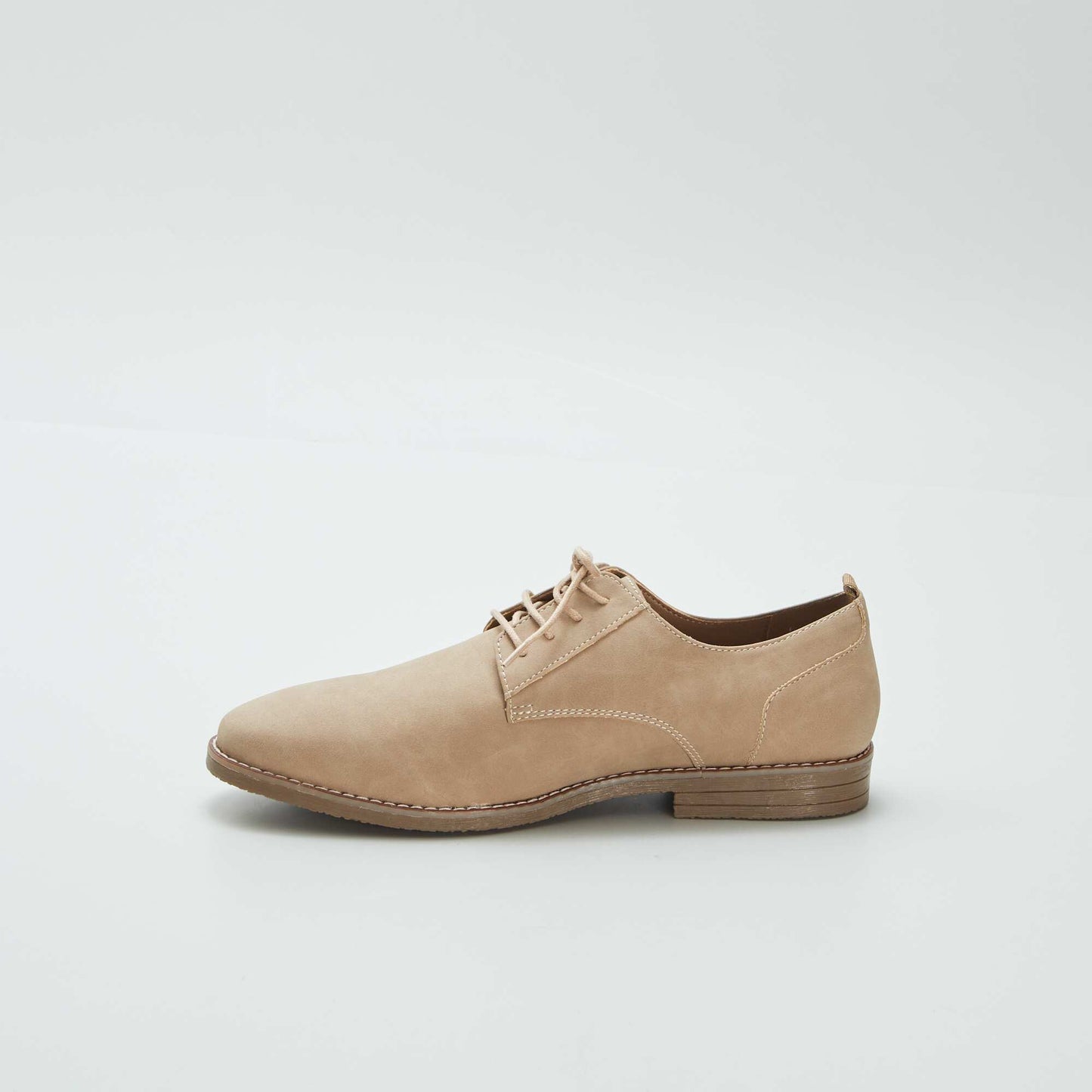 Chaussures de ville en suédine Beige