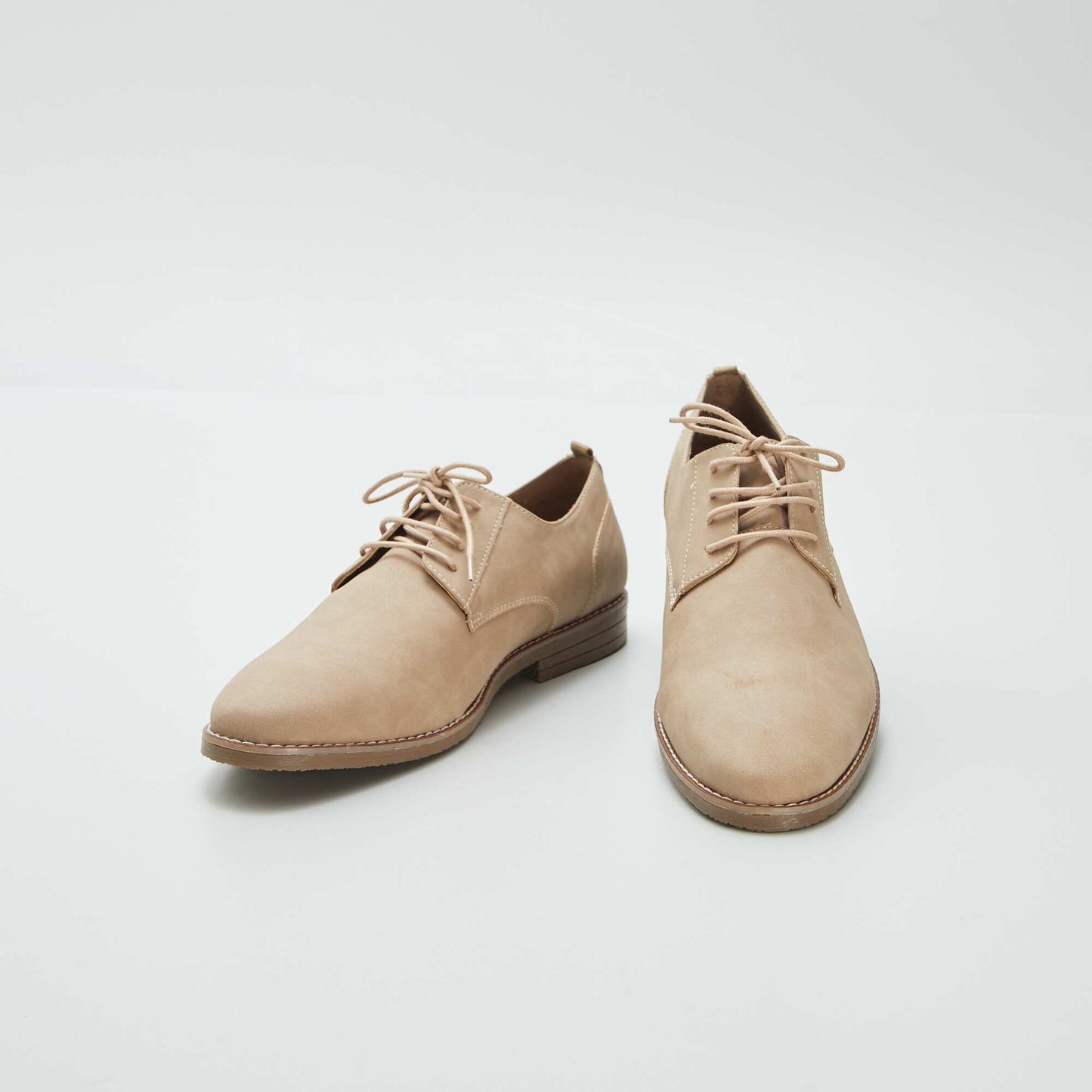 Chaussures de ville en suédine Beige