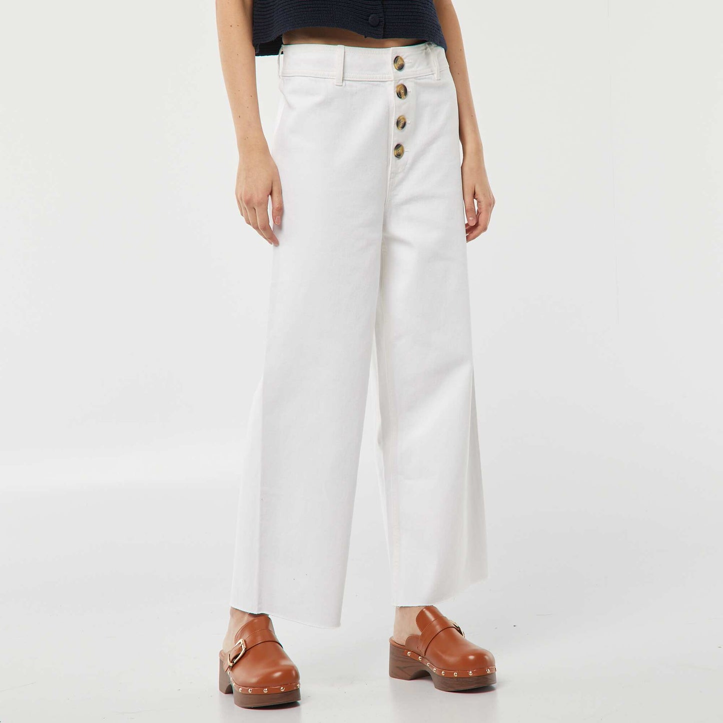 Jean large / wide leg ouverture par boutons fantaisies BLANC