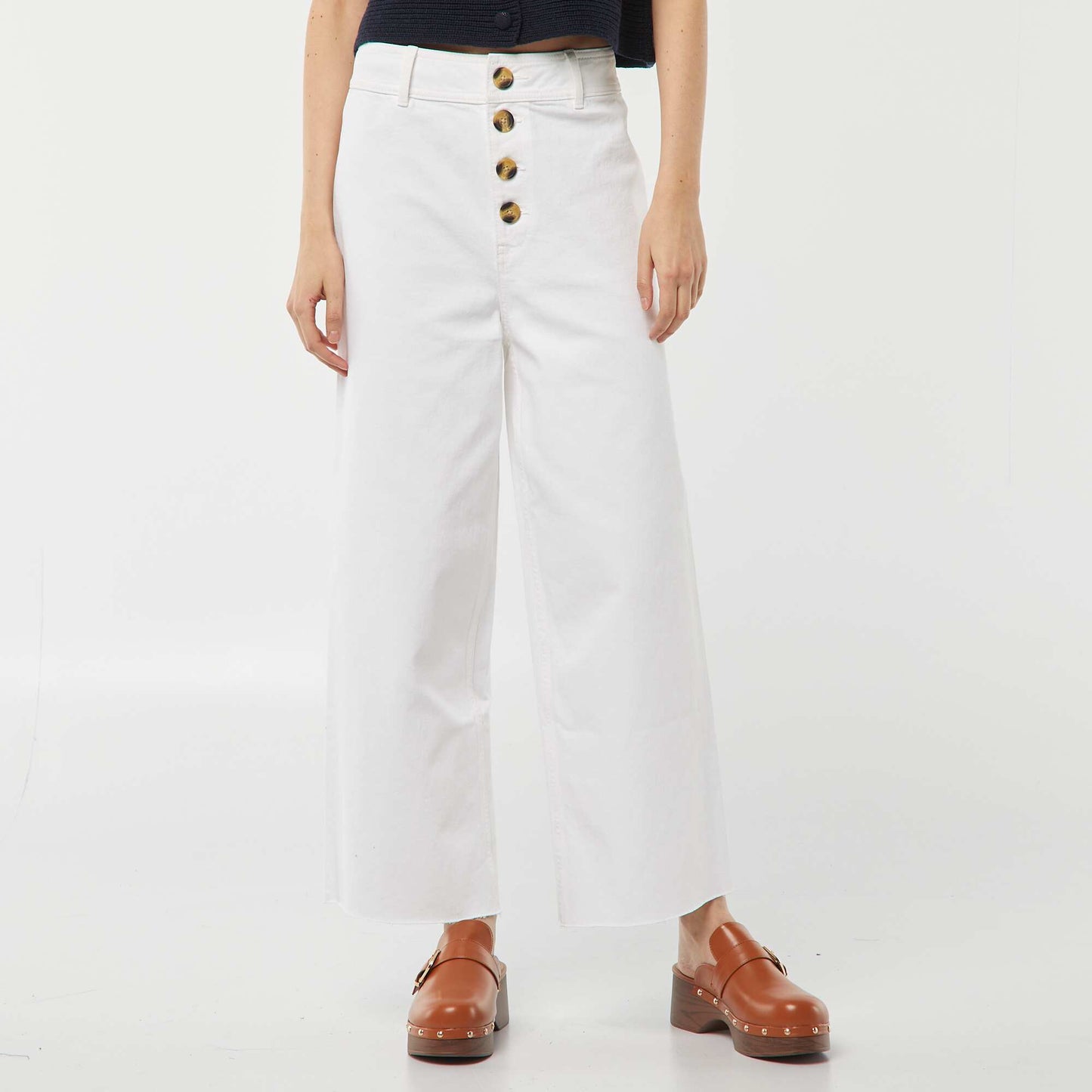 Jean large / wide leg ouverture par boutons fantaisies BLANC