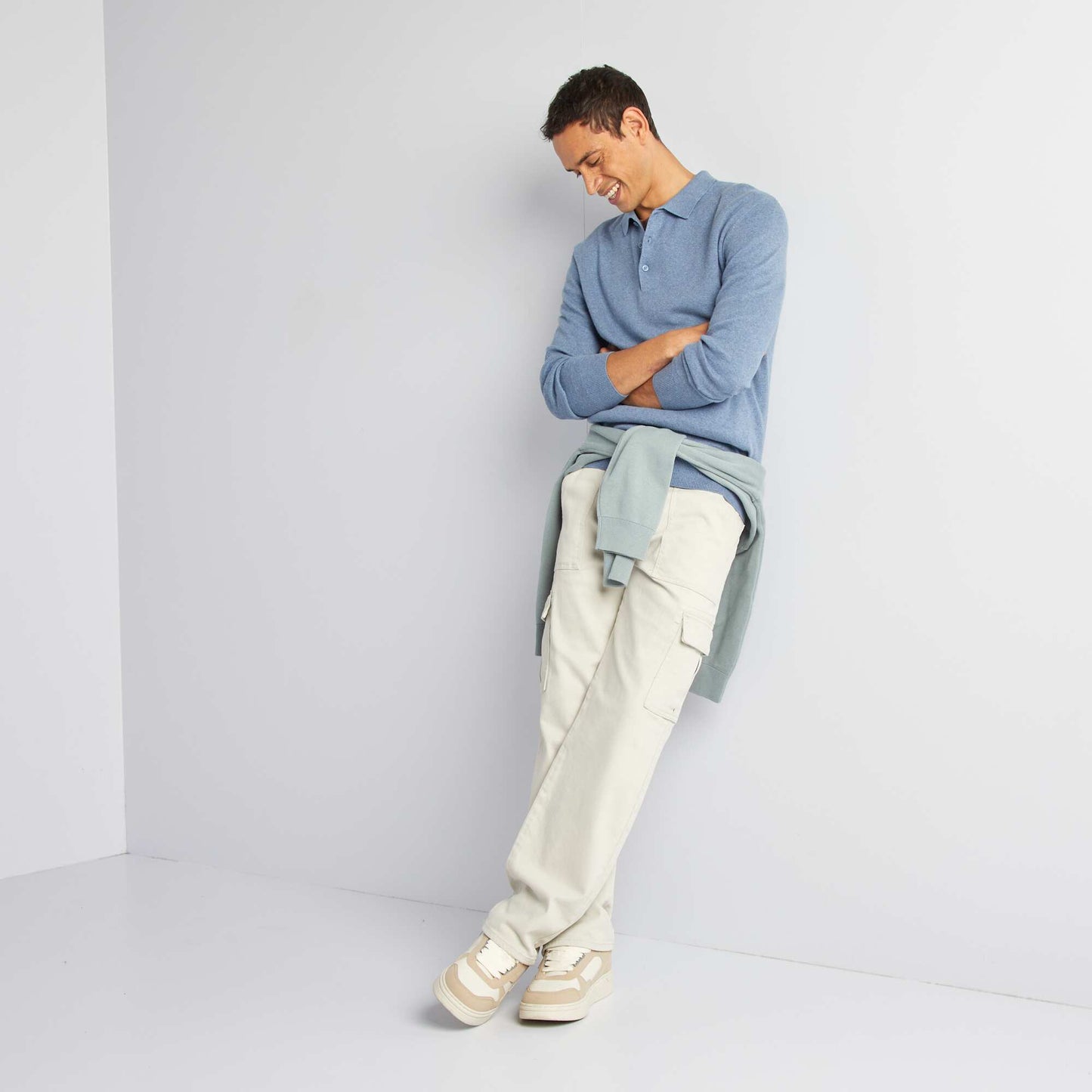 Pull fine jauge col polo boutonné Bleu