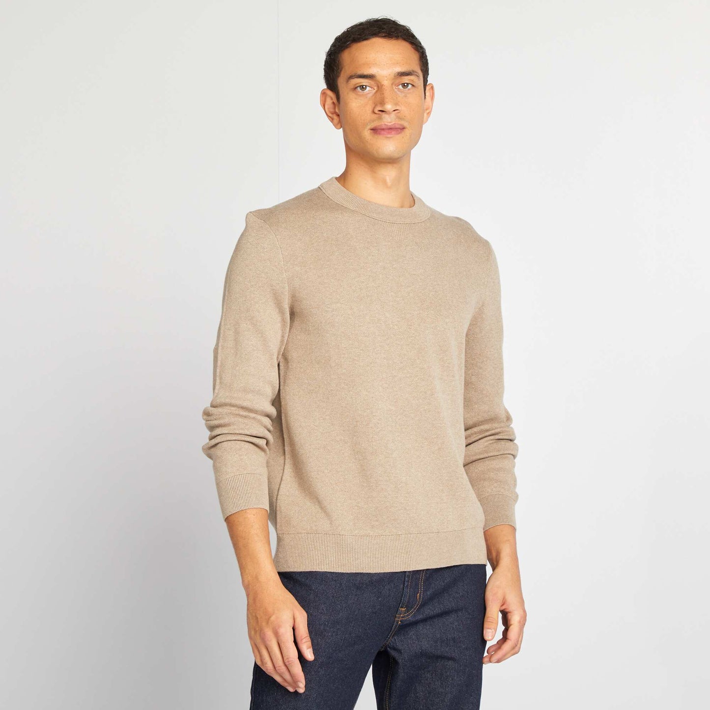 Pull col en maille fine jauge Beige