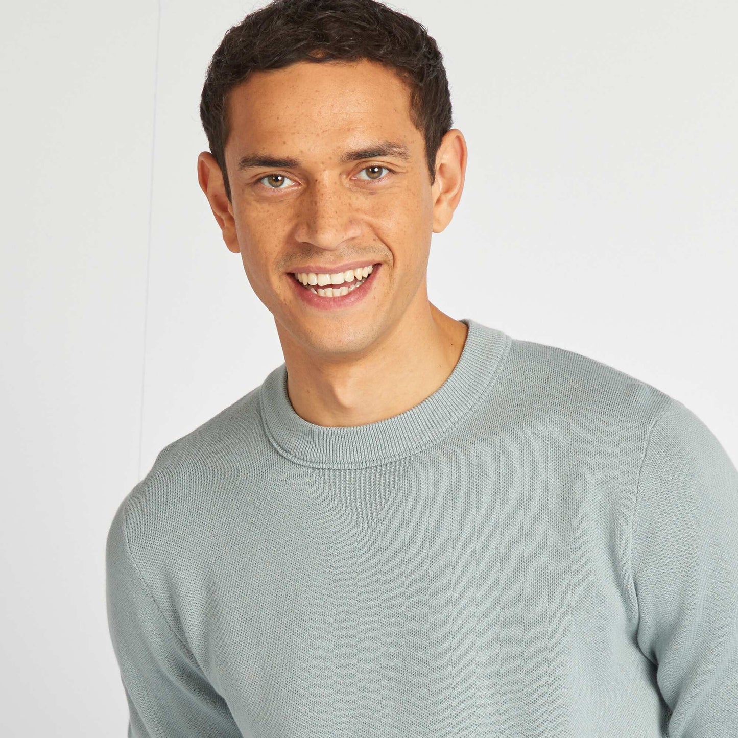Pull col en maille fine jauge Bleu