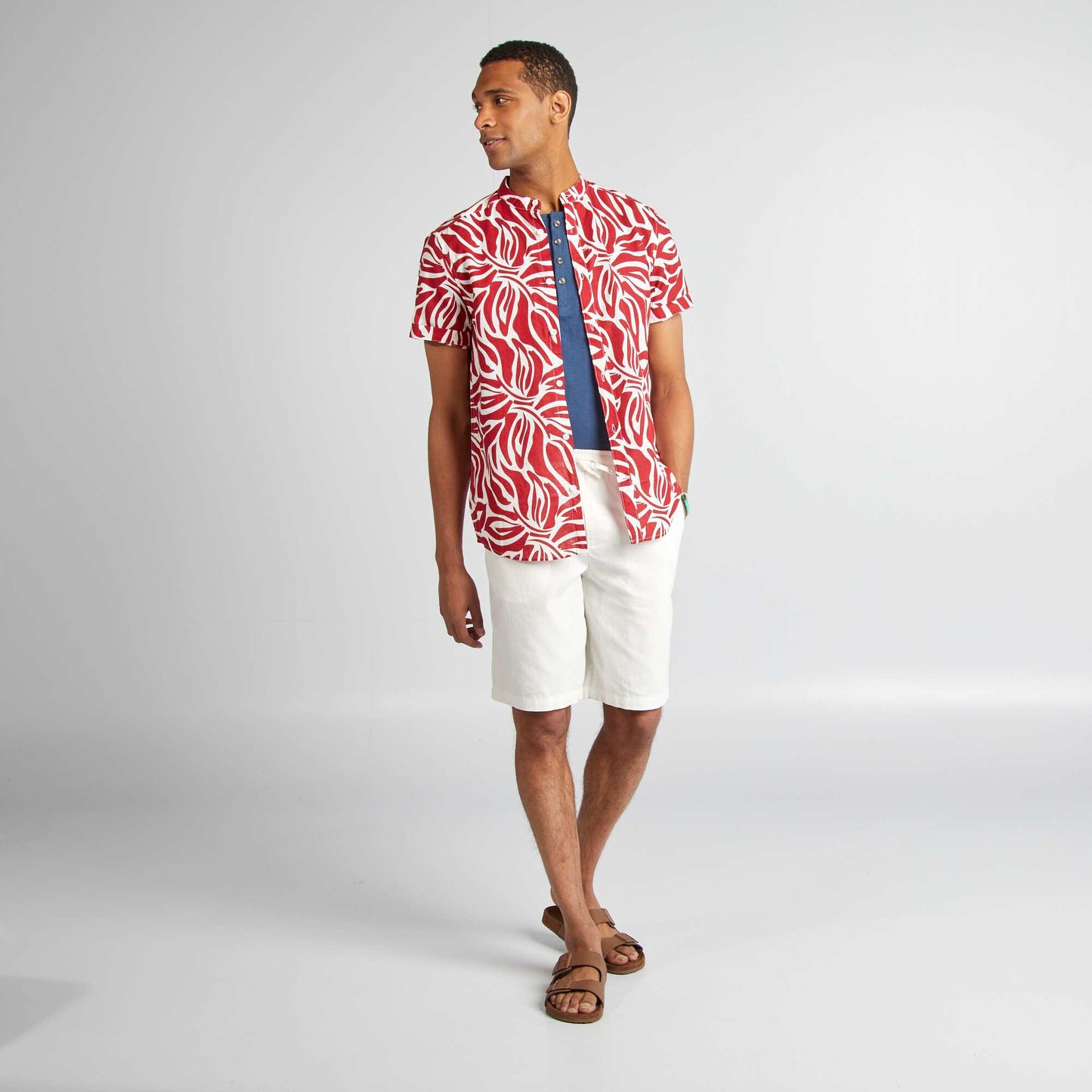 Bermuda chino blanc