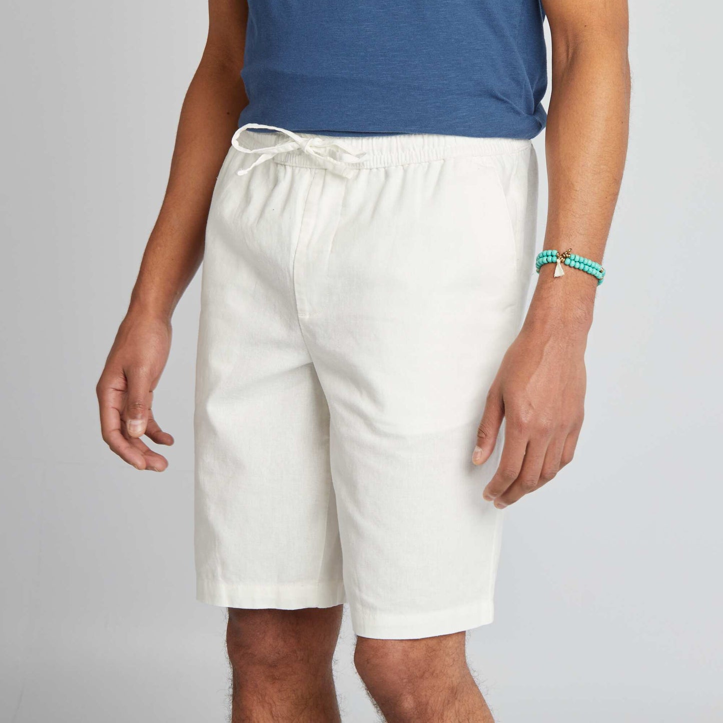 Bermuda chino blanc