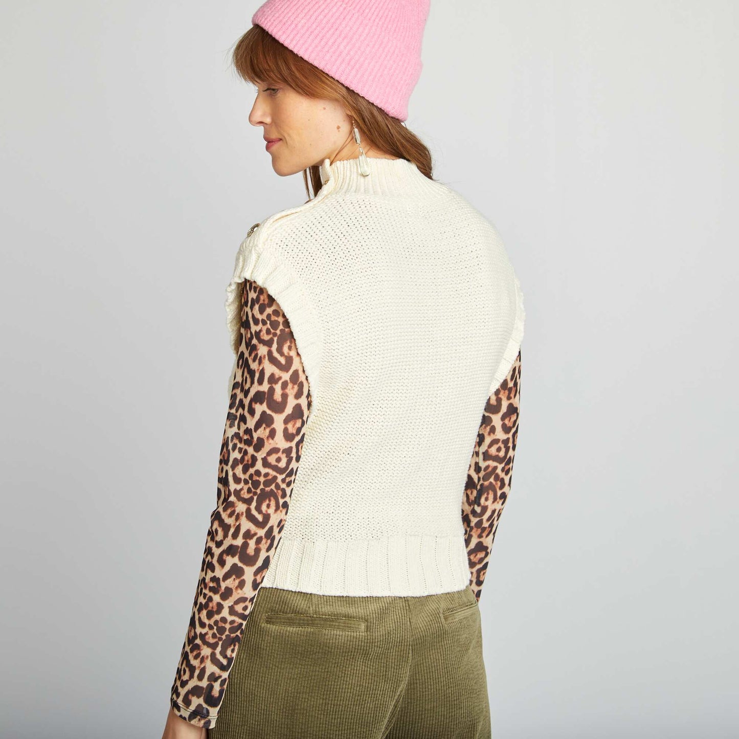 Pull sans manches avec boutons fantaisie Beige